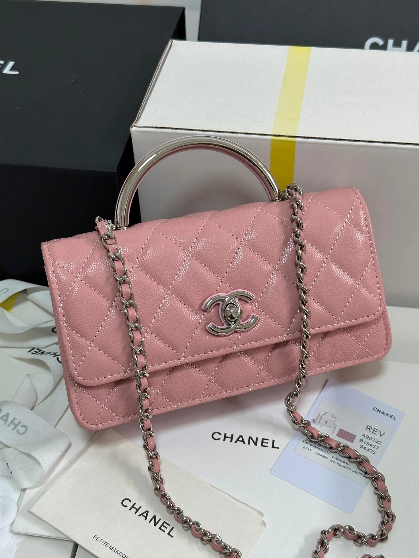 CHANEL 25P Wallet Woc Handle 17cm Pink Pastel Leather Silver Hardware 243439