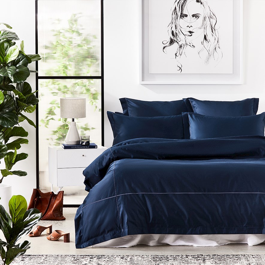 Luxury Collection Royal Navy Quilt Cover