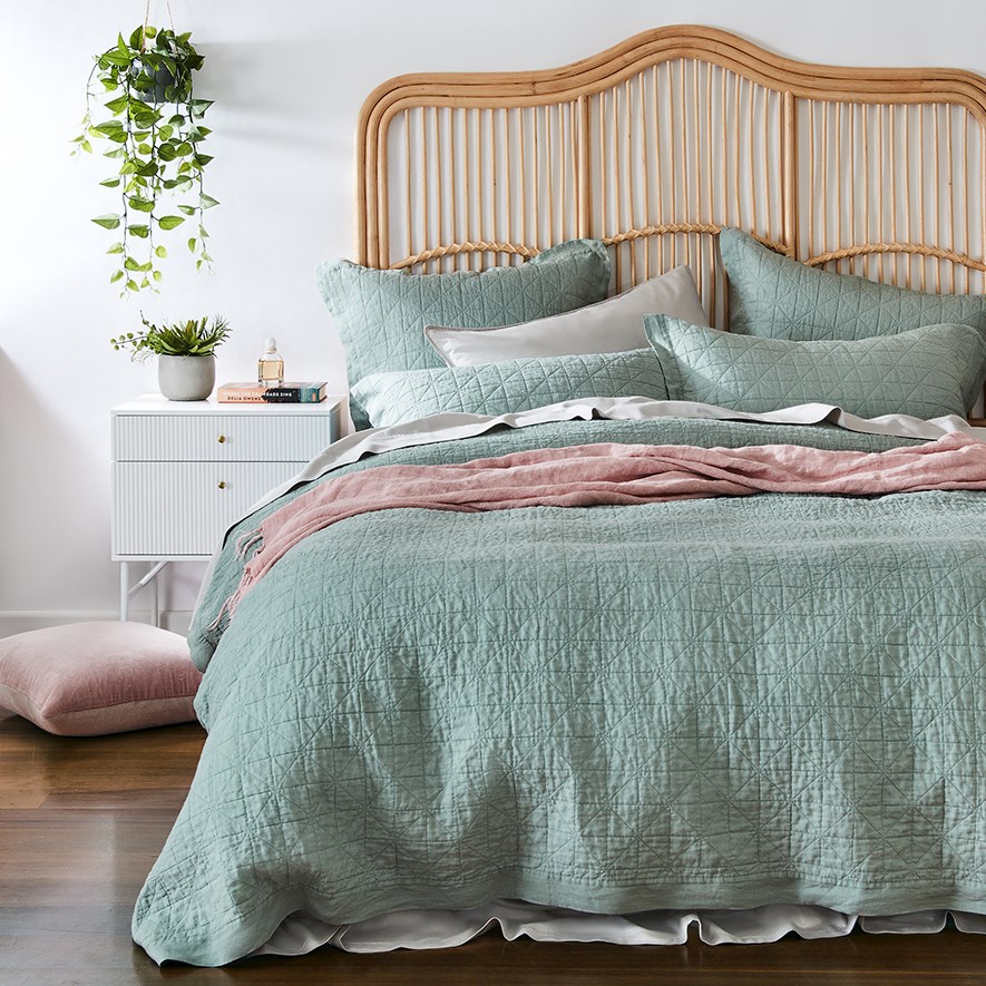 Vintage Washed Linen Eucalyptus Quilted Quilt Cover Separates