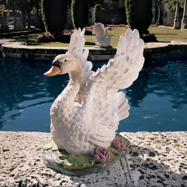 Swan Statue, Garden Statue