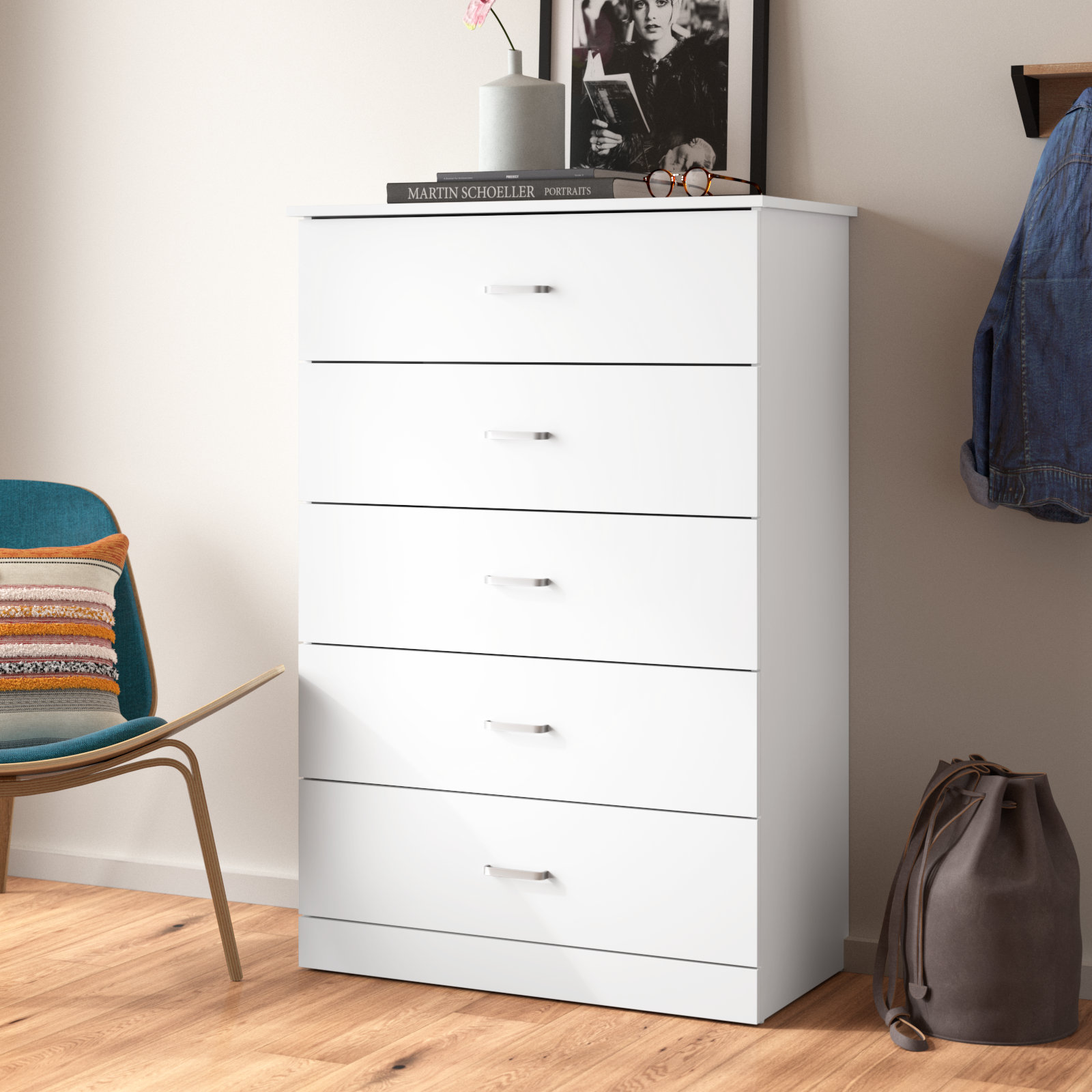 5 Drawer 31.5'' W Dresser