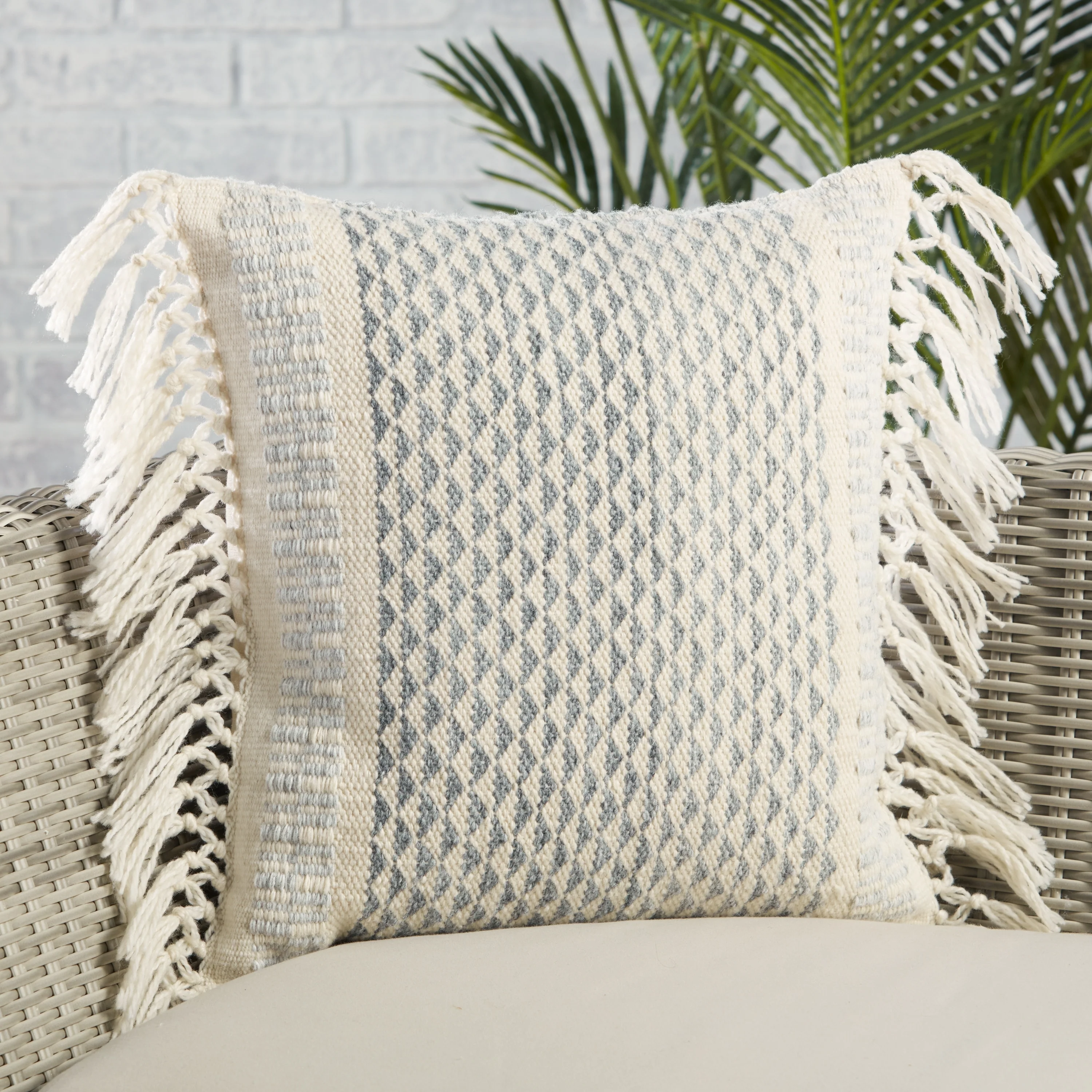 Haskell Indoor/ Outdoor Geometric Pillow