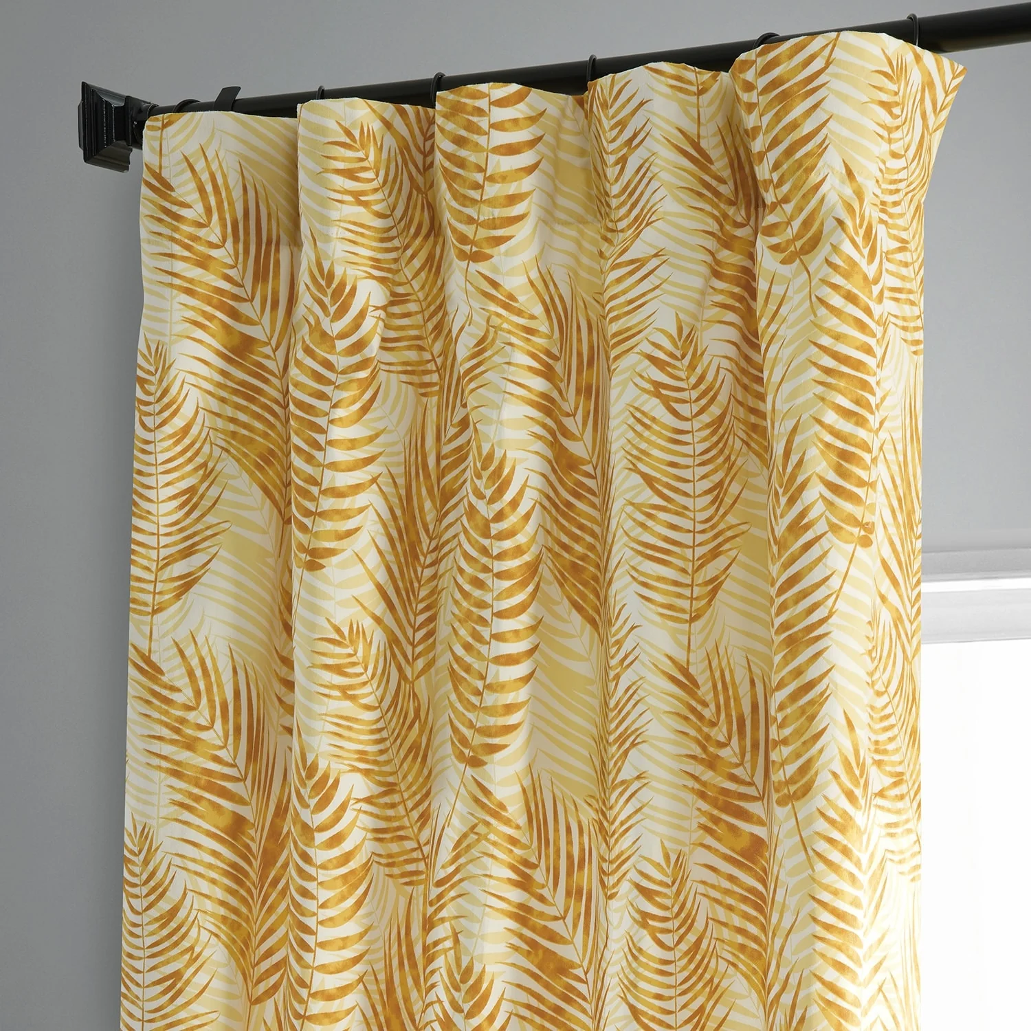 Exclusive Fabrics Ginsberg Modern Botanical Printed Cotton Room Darkening Curtains - Single Panel (1 Panel)
