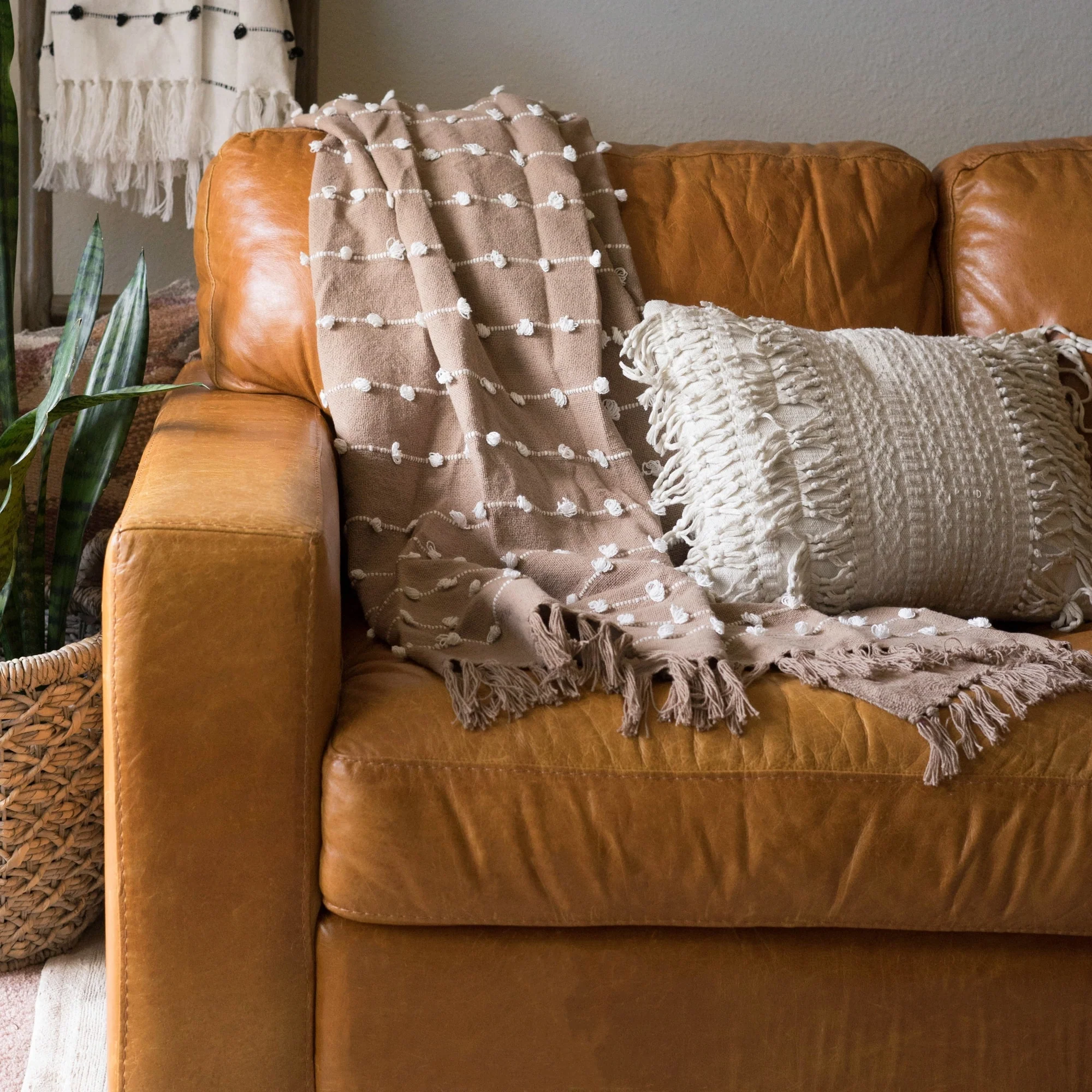 DII Woven Loop Throw