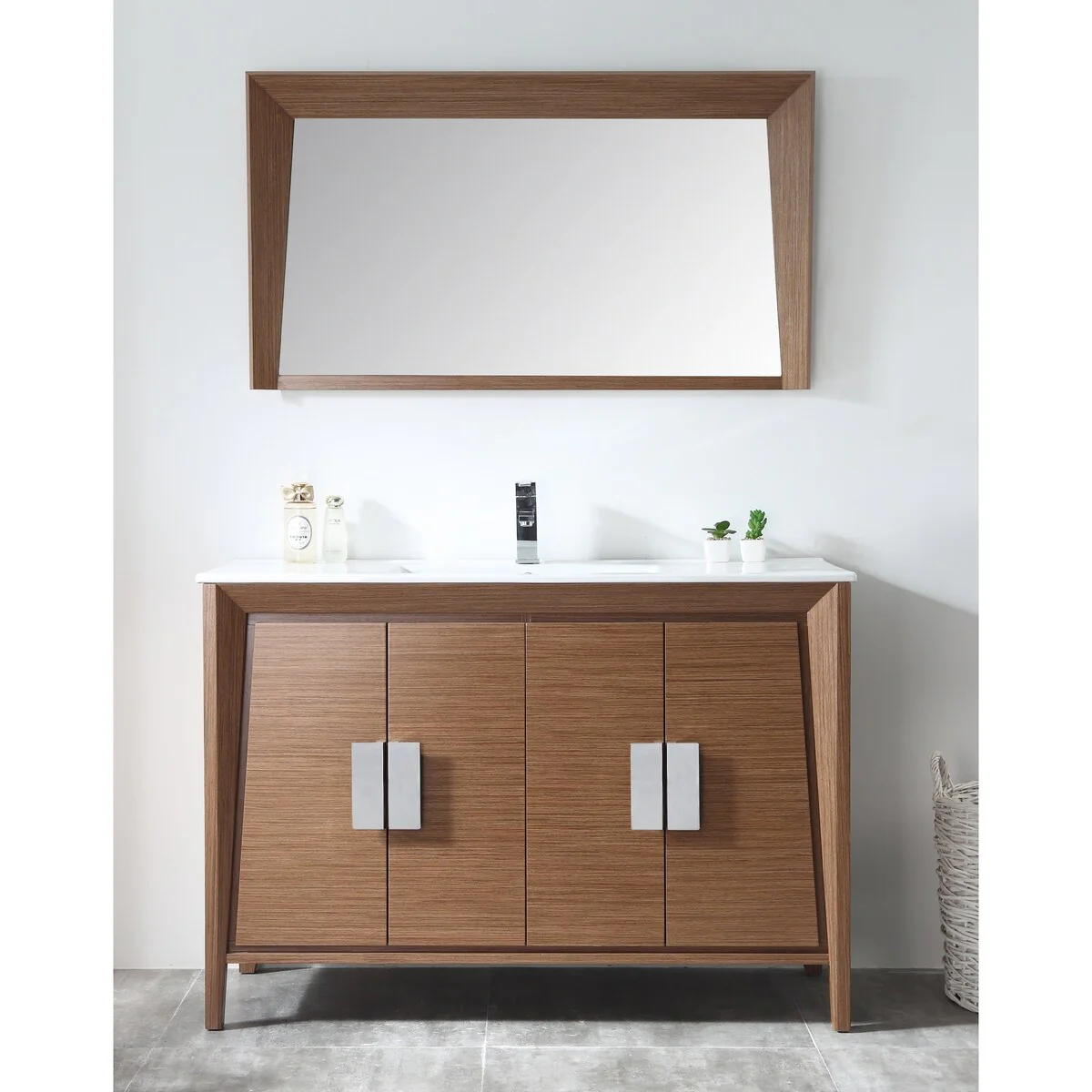 Tennant Brand Melissa Single Sink Bathroom Vanity