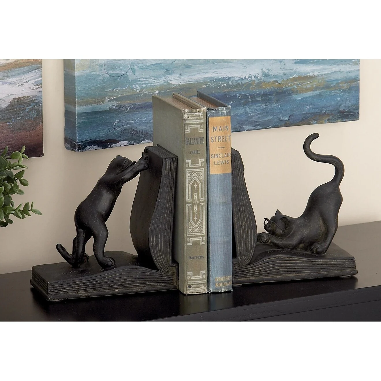 Black Polystone Eclectic Bookends Animals (Set of 2)