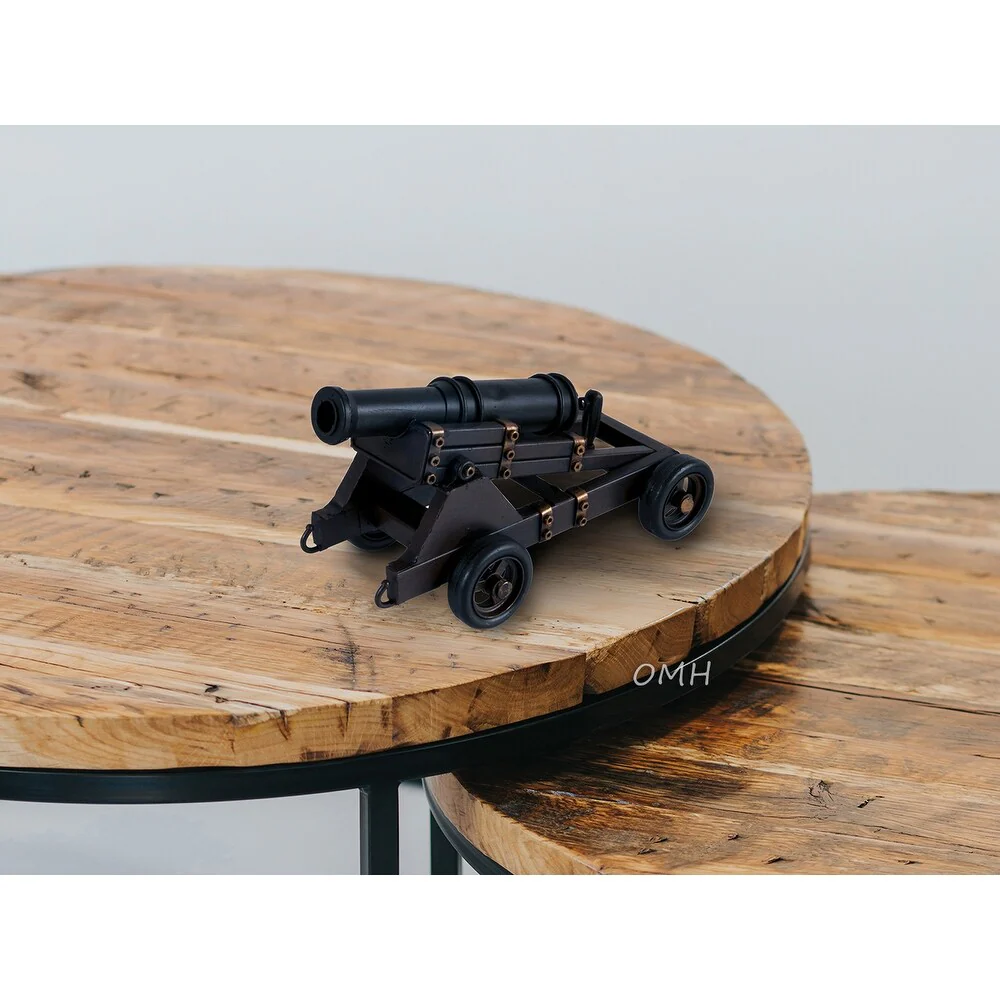 Cannon Sur Roues Grandeur Nature Model