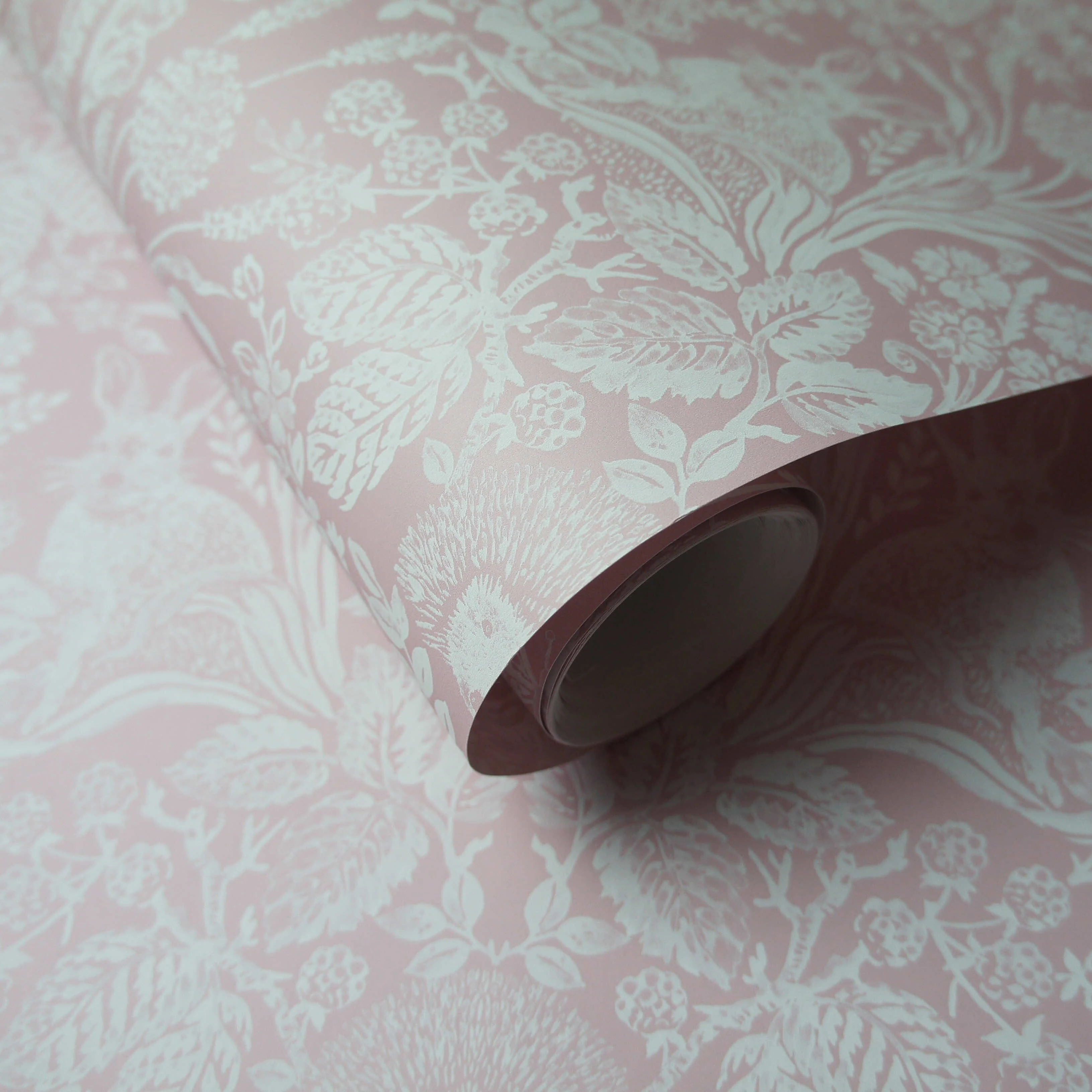 Woodland Damask Unpasted Wallpaper – 396in x 20.8in