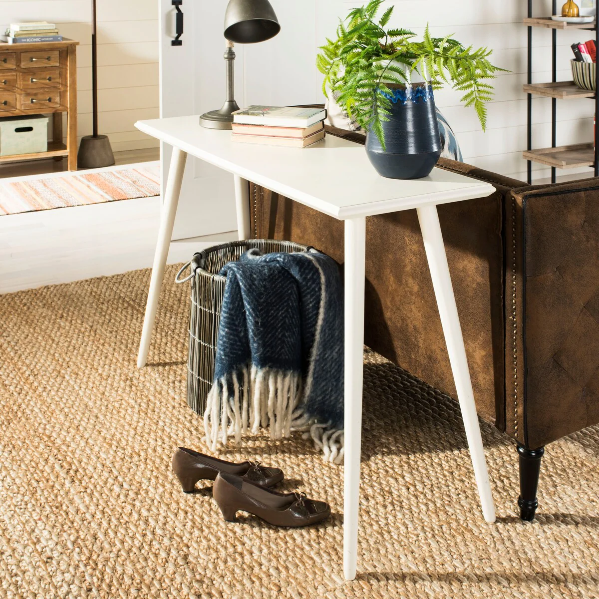 SAFAVIEH Eura Console Table - 47.3
