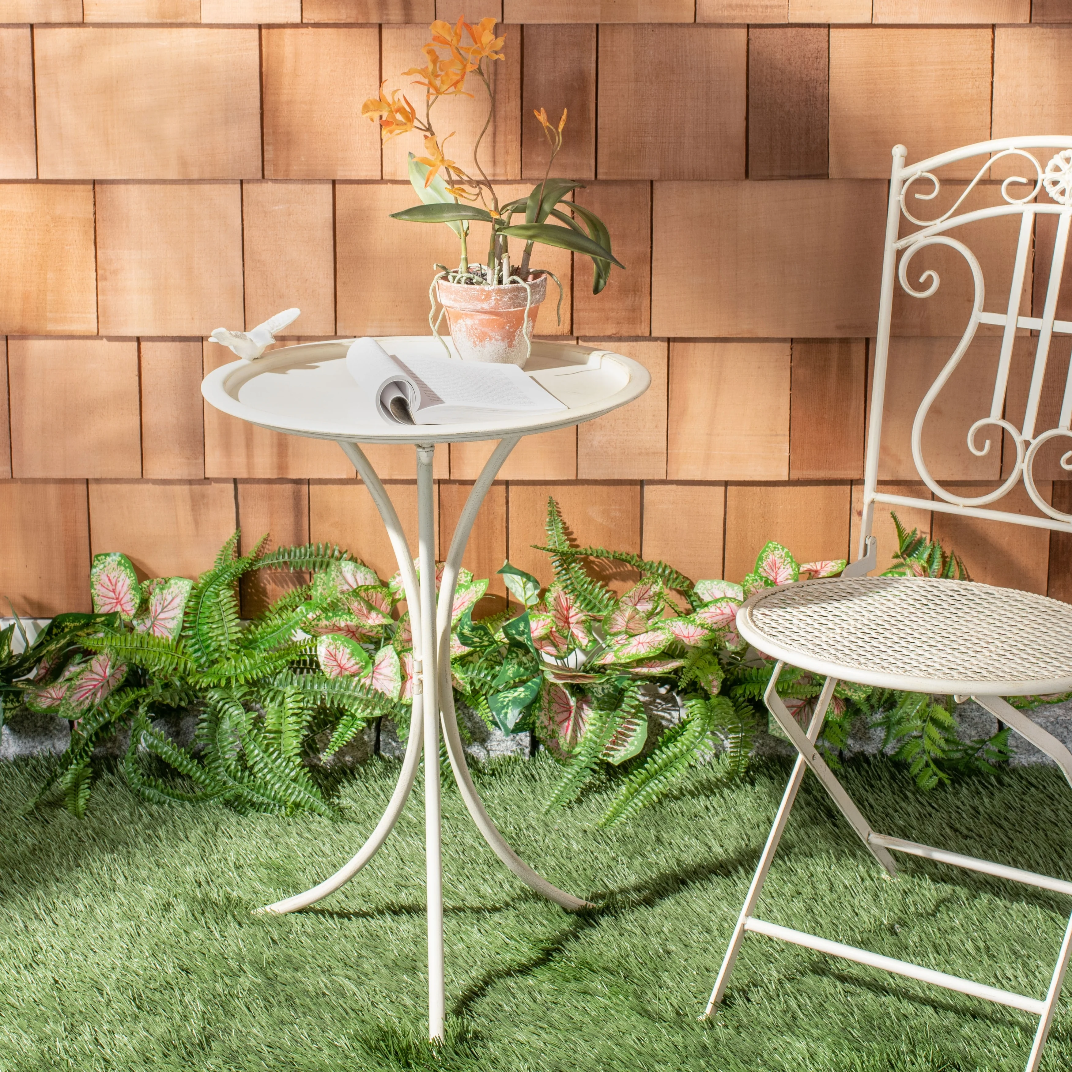 SAFAVIEH Kensi Iron Outdoor Bird Bath. - 21