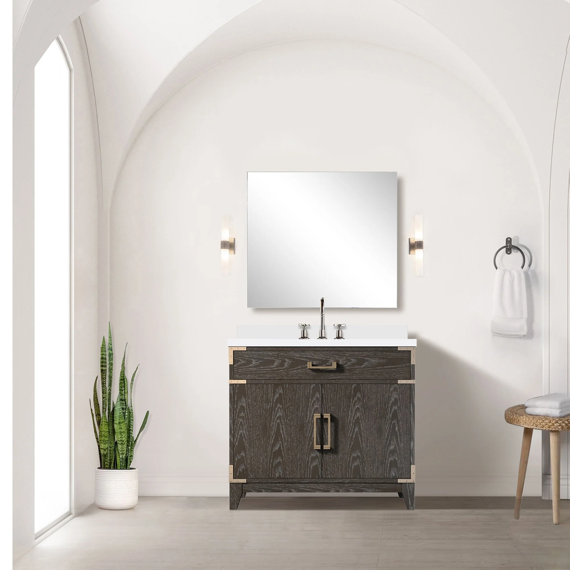 Laurel Bath Vanity Quartz Top, Sink and Faucet