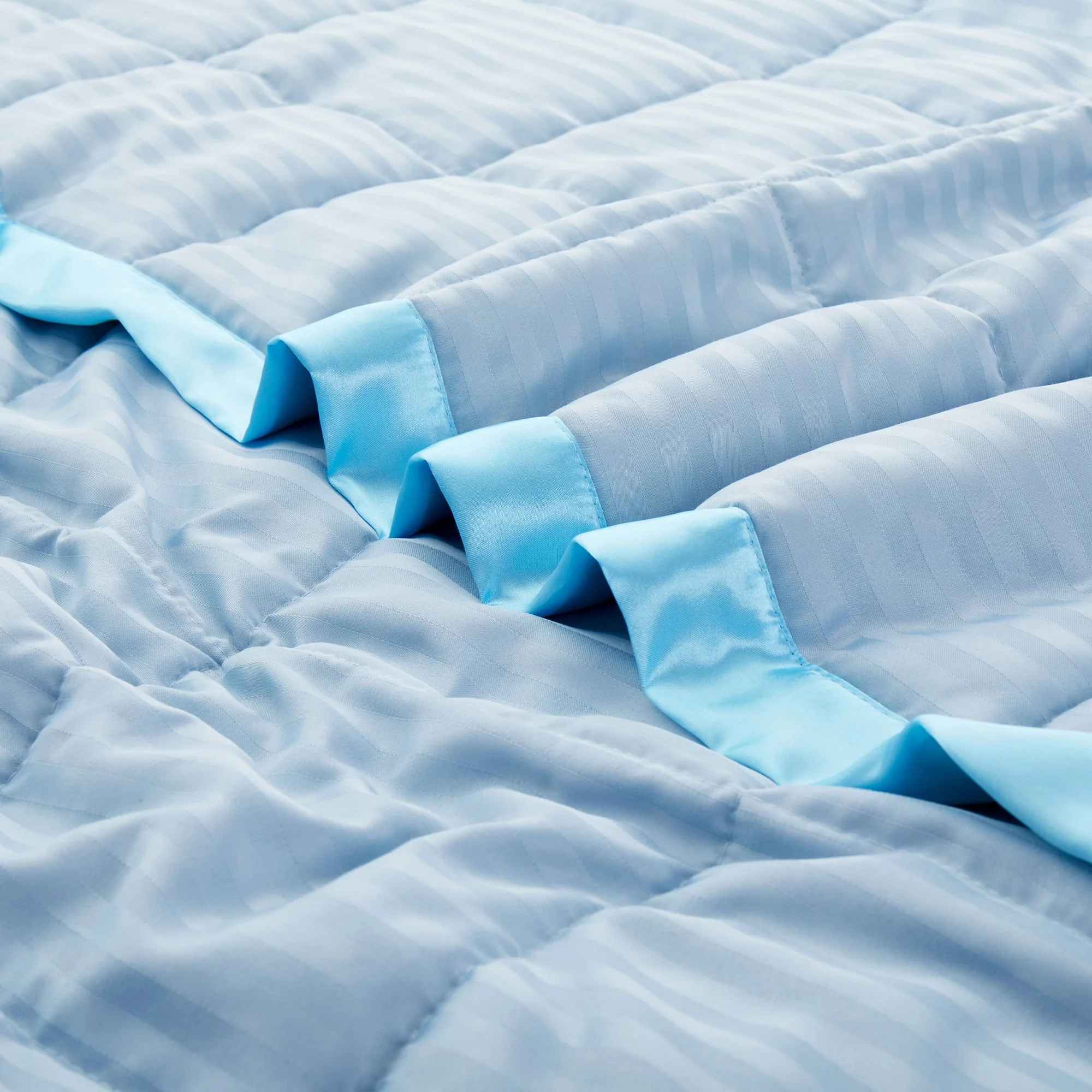 Hotel Quality Luxury All Season Jacquard Soft Bed Blanket with Satin Trim, Cozy and Warm
