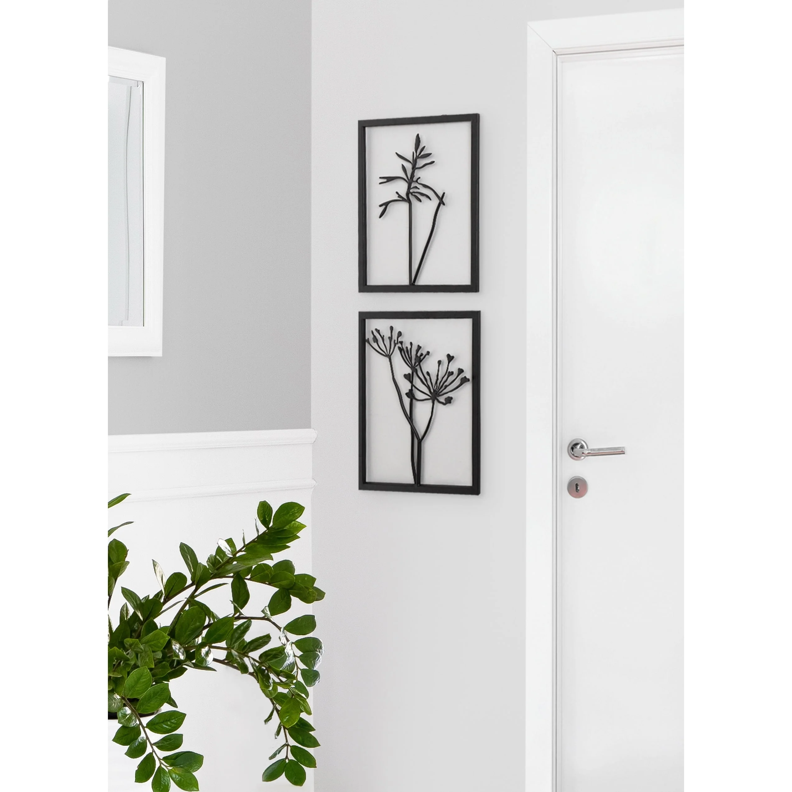 Kate and Laurel Malak Metal Framed Wall Art Set