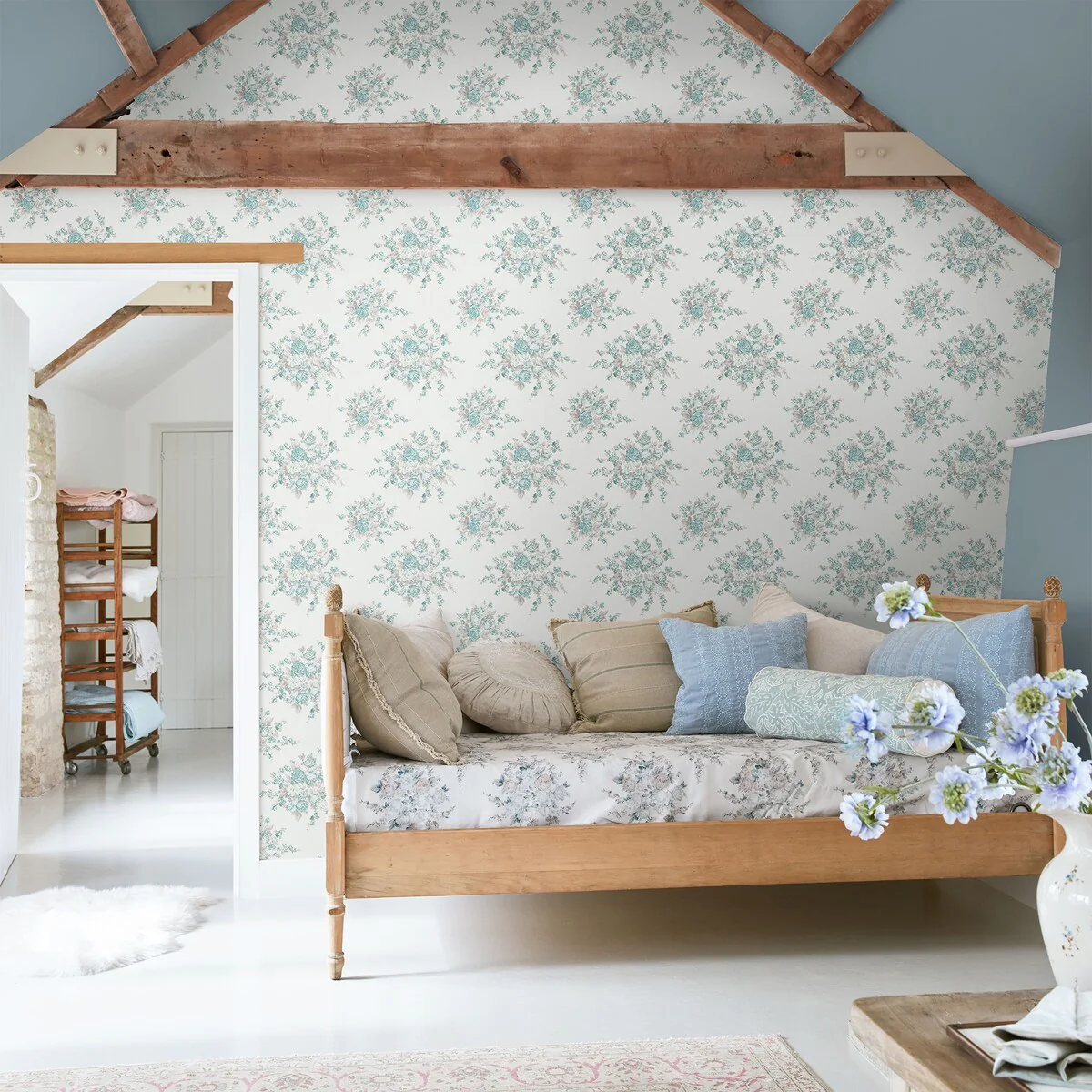 Shabby Chic by Rachel Ashwell Rose Blossom Teal Wallpaper