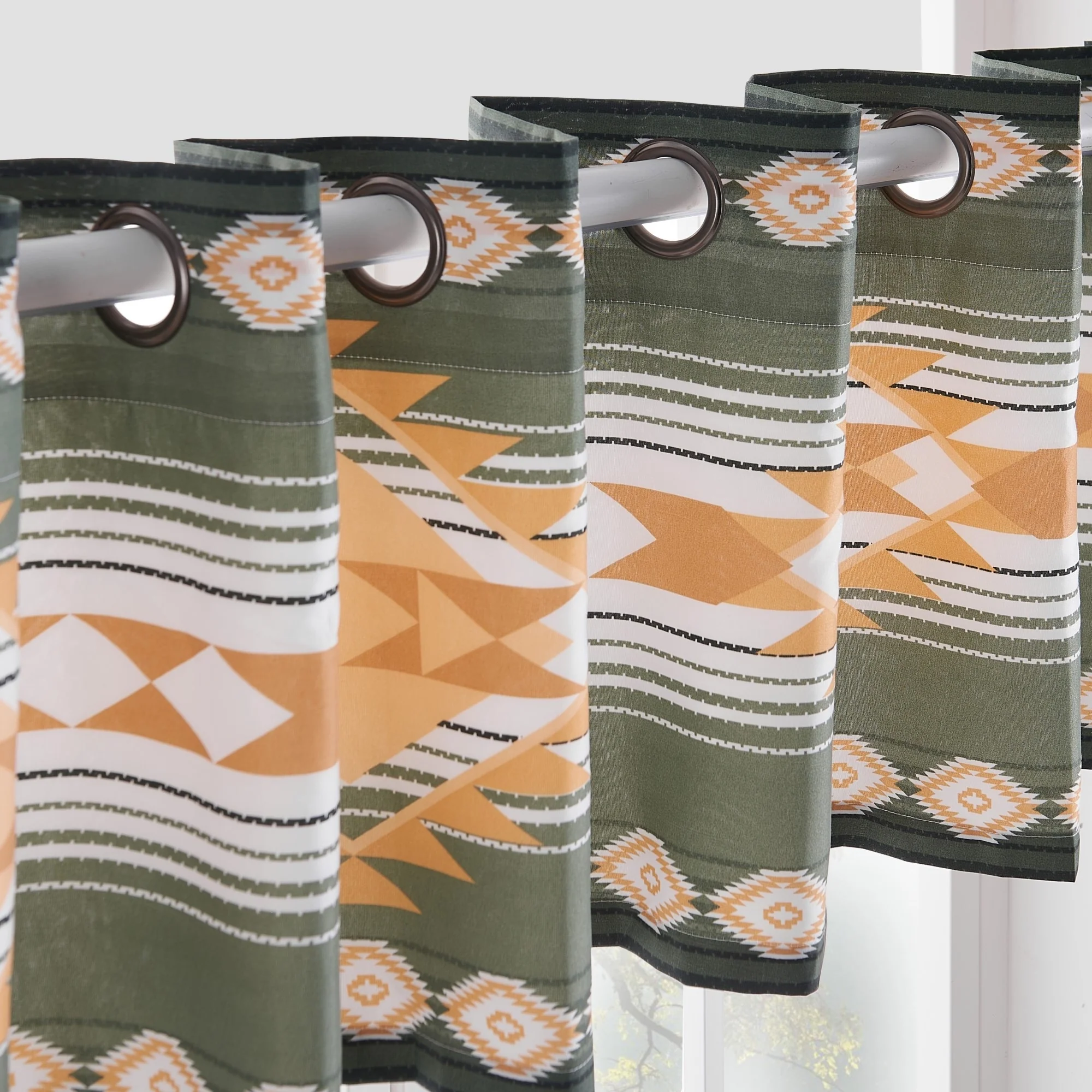 Greenland Home Fashions Zuma Grommet Top Valance - 84 W x 16 L