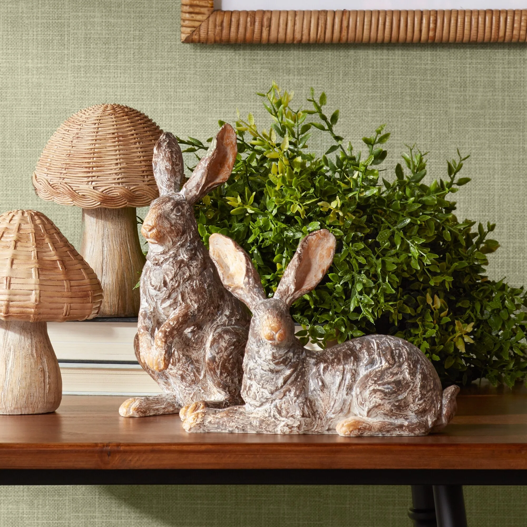 Garden Rabbit Figurine (Set of 2)