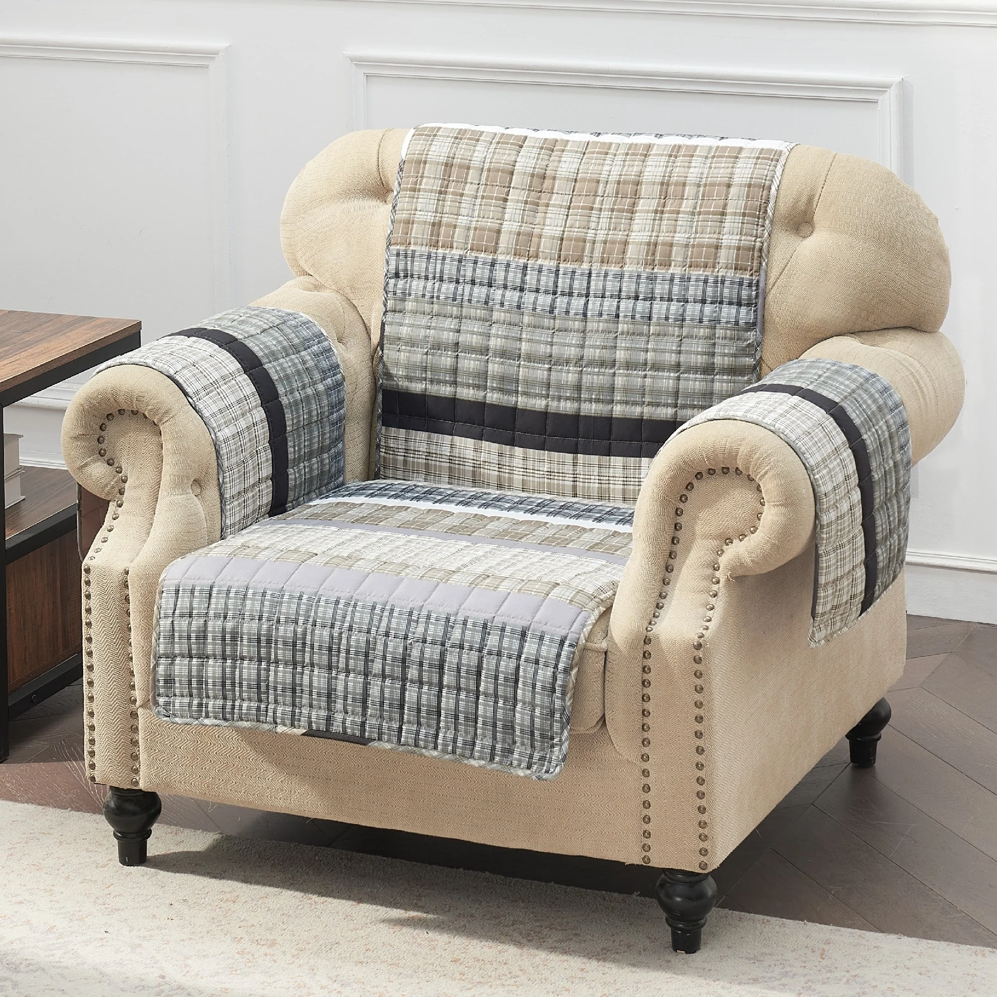 Barefoot Bungalow Gold Rush Armchair Protector