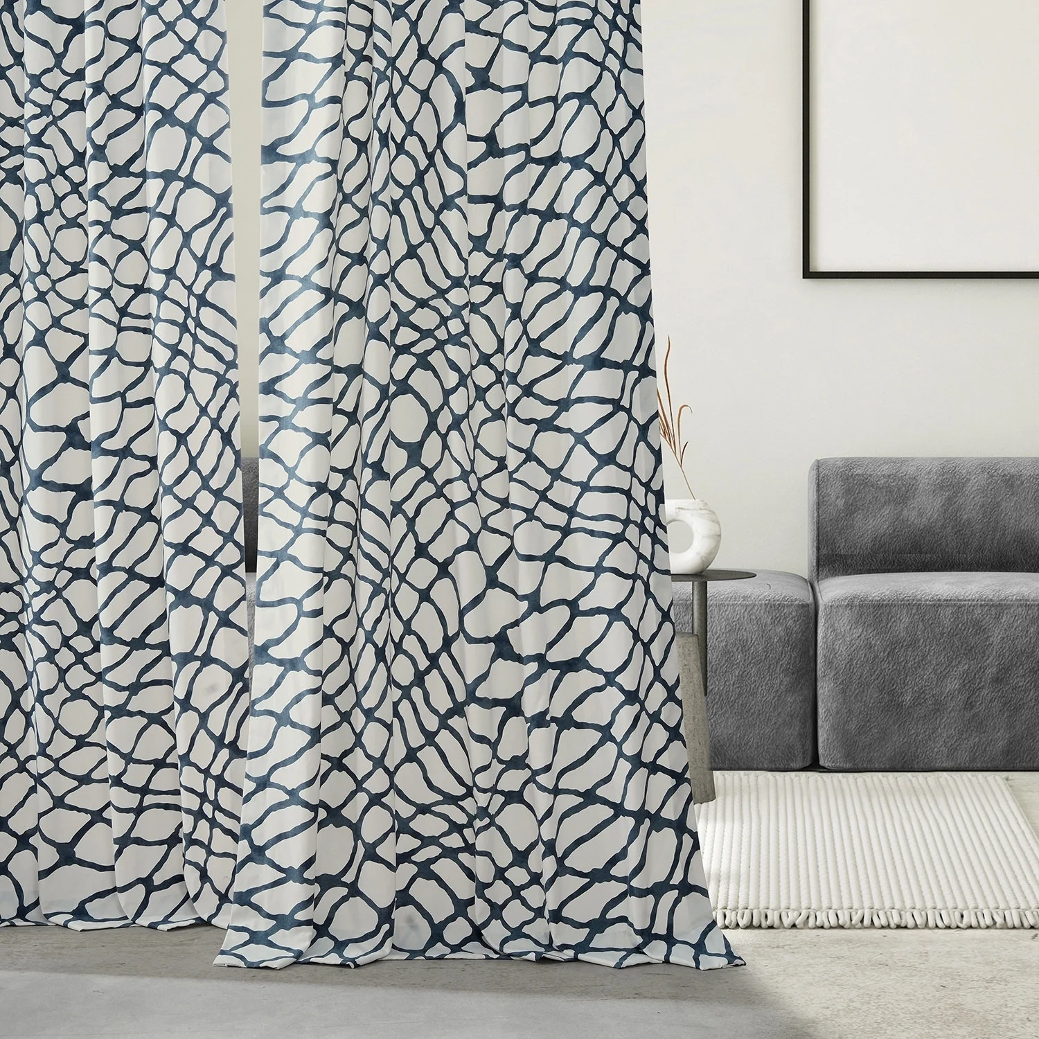 Exclusive Fabrics Ellis Printed Cotton Twill Curtain (1 Panel)
