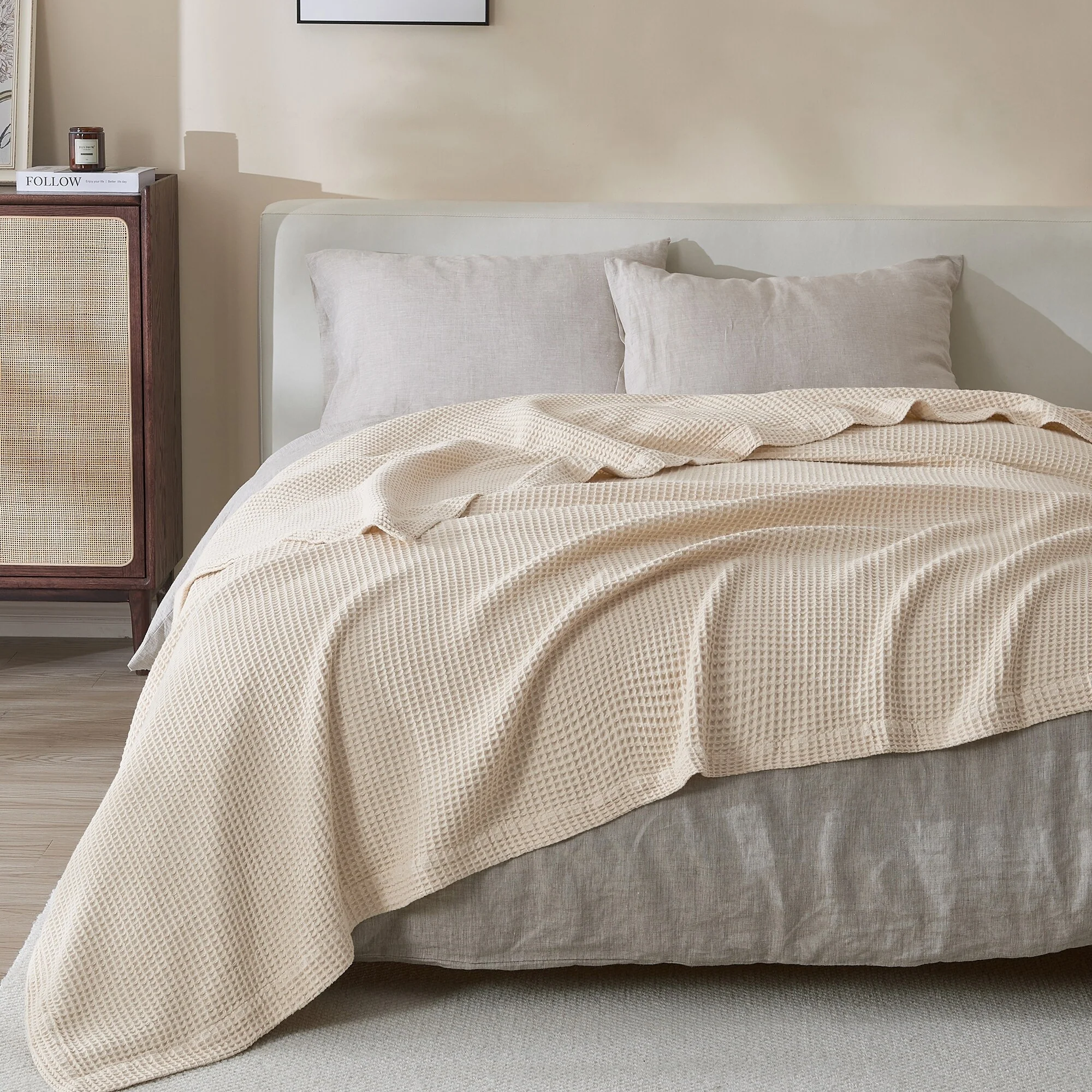 Linery & Co. 100% Cotton All-Season Lightweight Waffle Weave Knit Throw Blanket