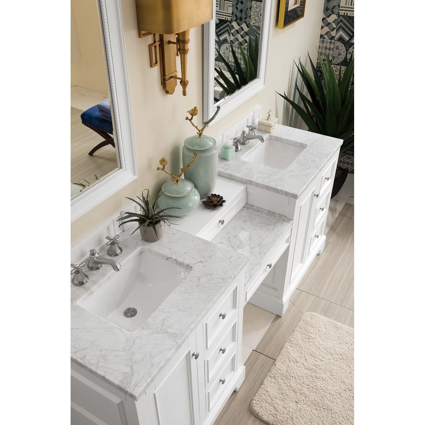James Martin Vanities De Soto 82