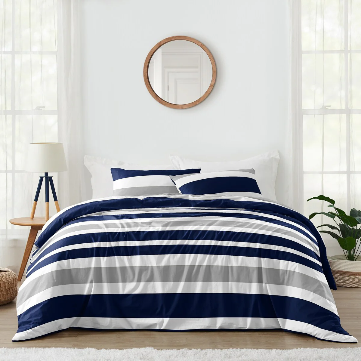 Sweet Jojo Designs Navy Blue and Gray Stripe 3-piece Full/ Queen-size Comforter Set