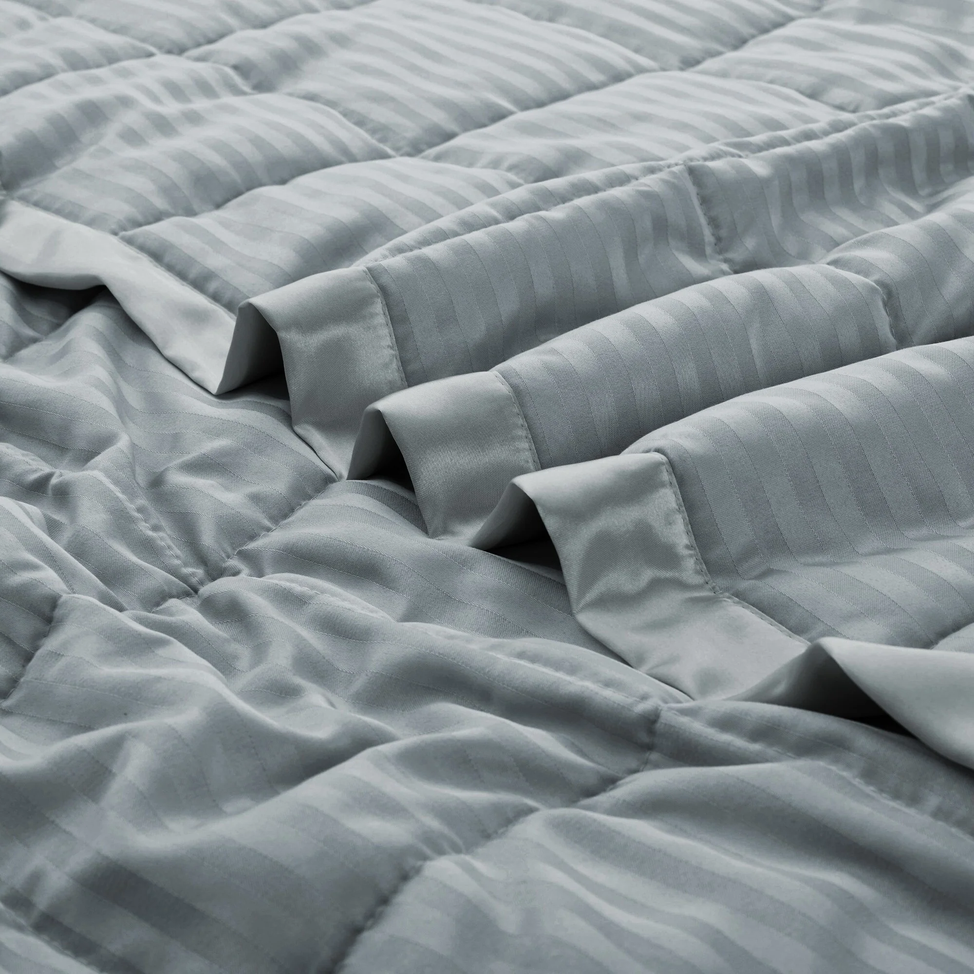 Hotel Quality Luxury All Season Jacquard Soft Bed Blanket with Satin Trim, Cozy and Warm