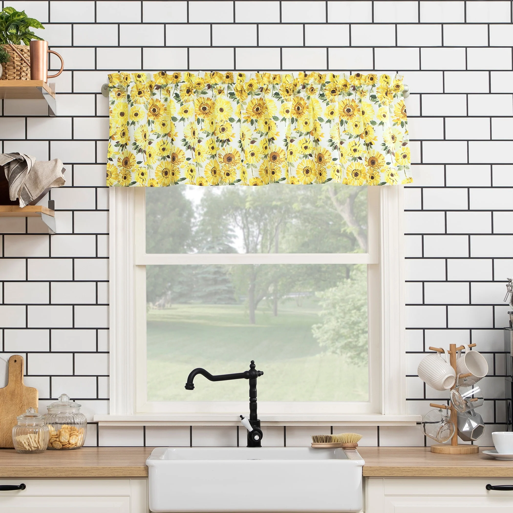 No. 918 Sunny Sunflower Print Semi-Sheer Rod Pocket Kitchen Curtain Valance and Tiers Set