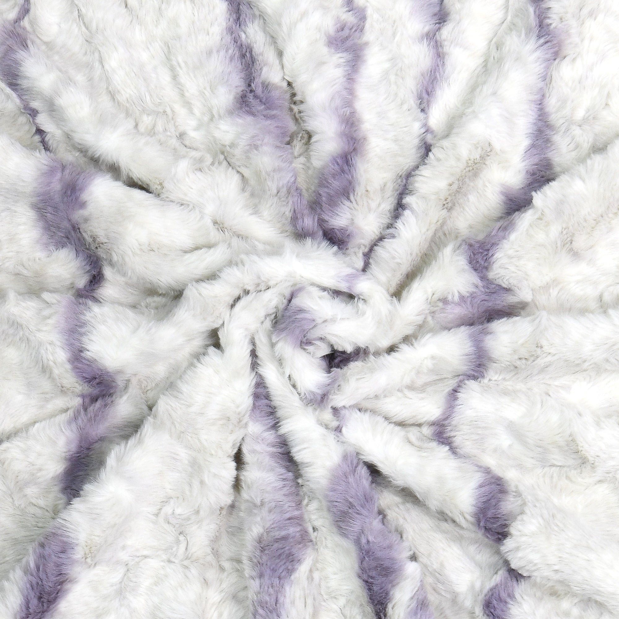 Calla Fauxfur Reversible Sherpa Throw