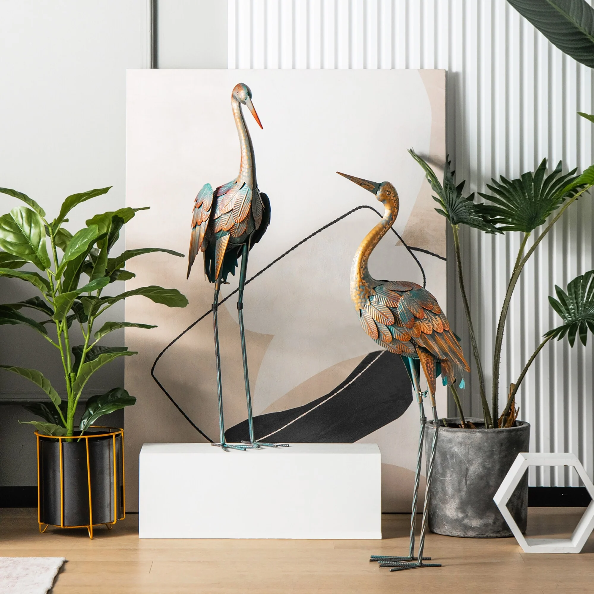 Costway 2-Piece Metal Crane/Flamingo Garden Statue Sculpture Set