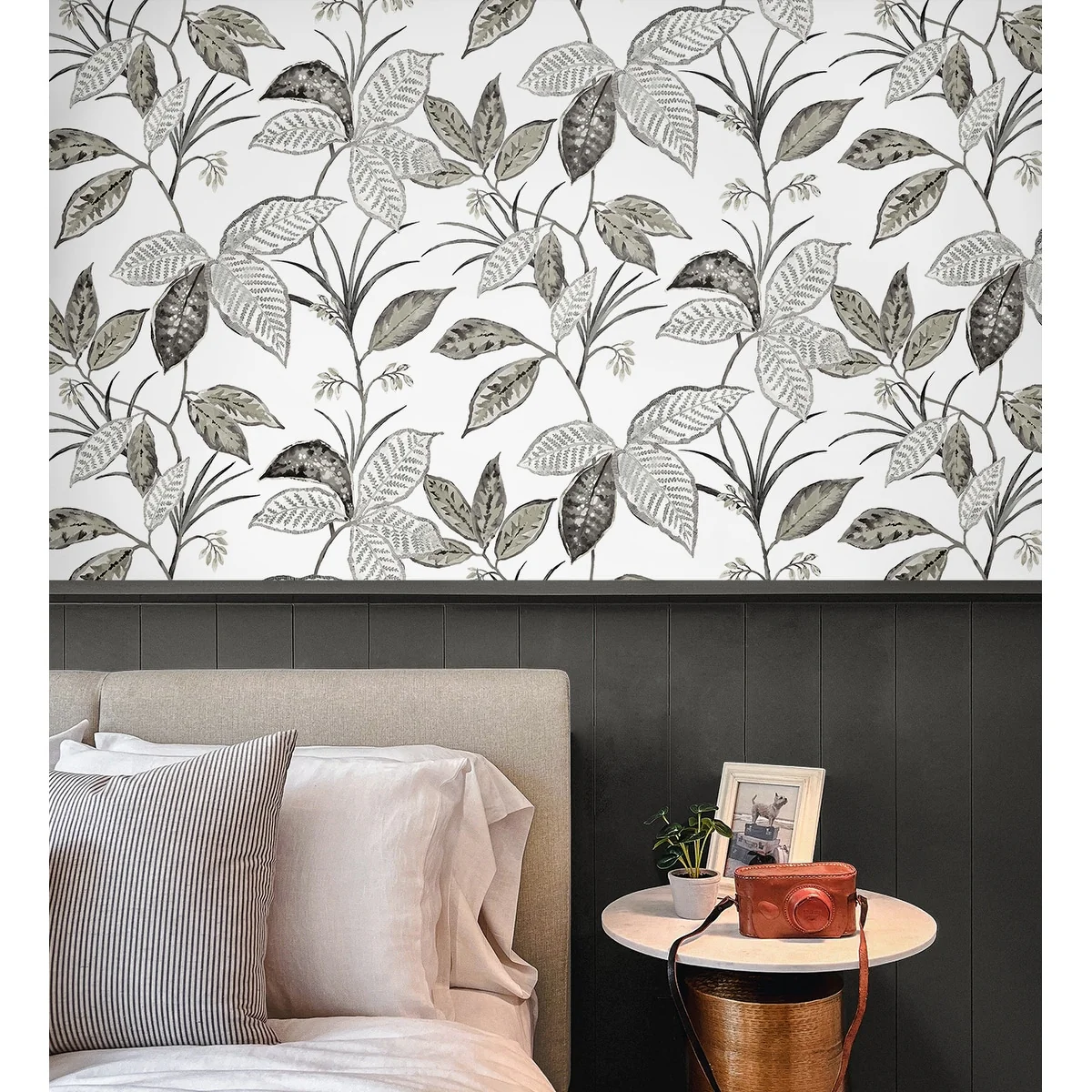 NextWall Boho Leaf Trail Peel and Stick Wallpaper