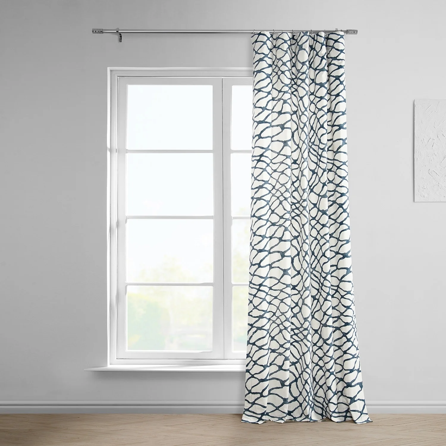 Exclusive Fabrics Ellis Printed Cotton Twill Curtain (1 Panel)