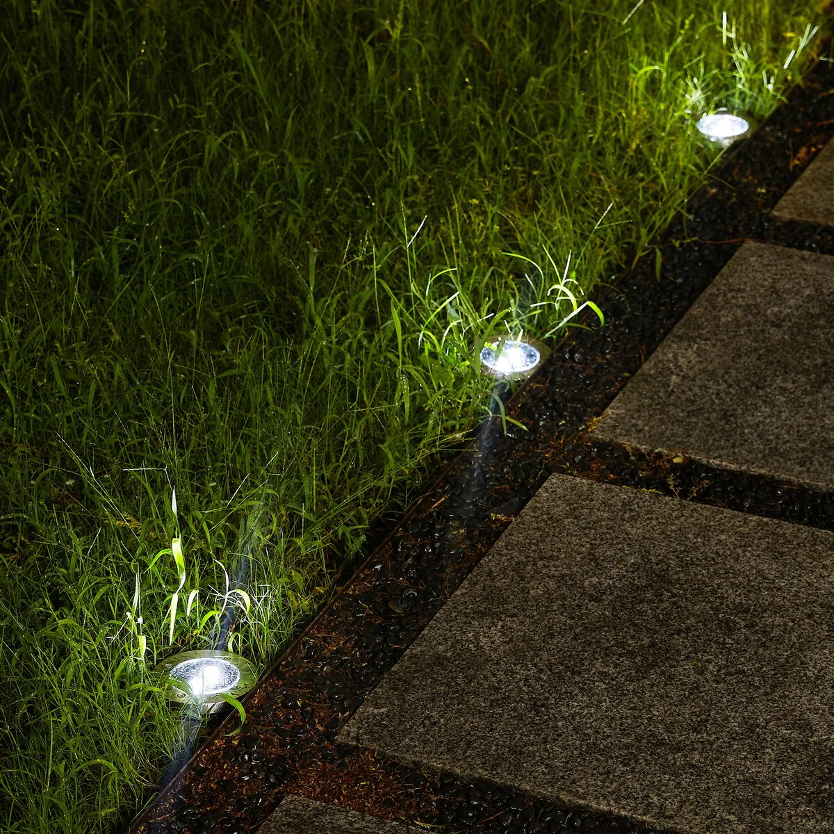 Glitzhome Set of 6 Outdoor Solar Path Ground Lights - Black