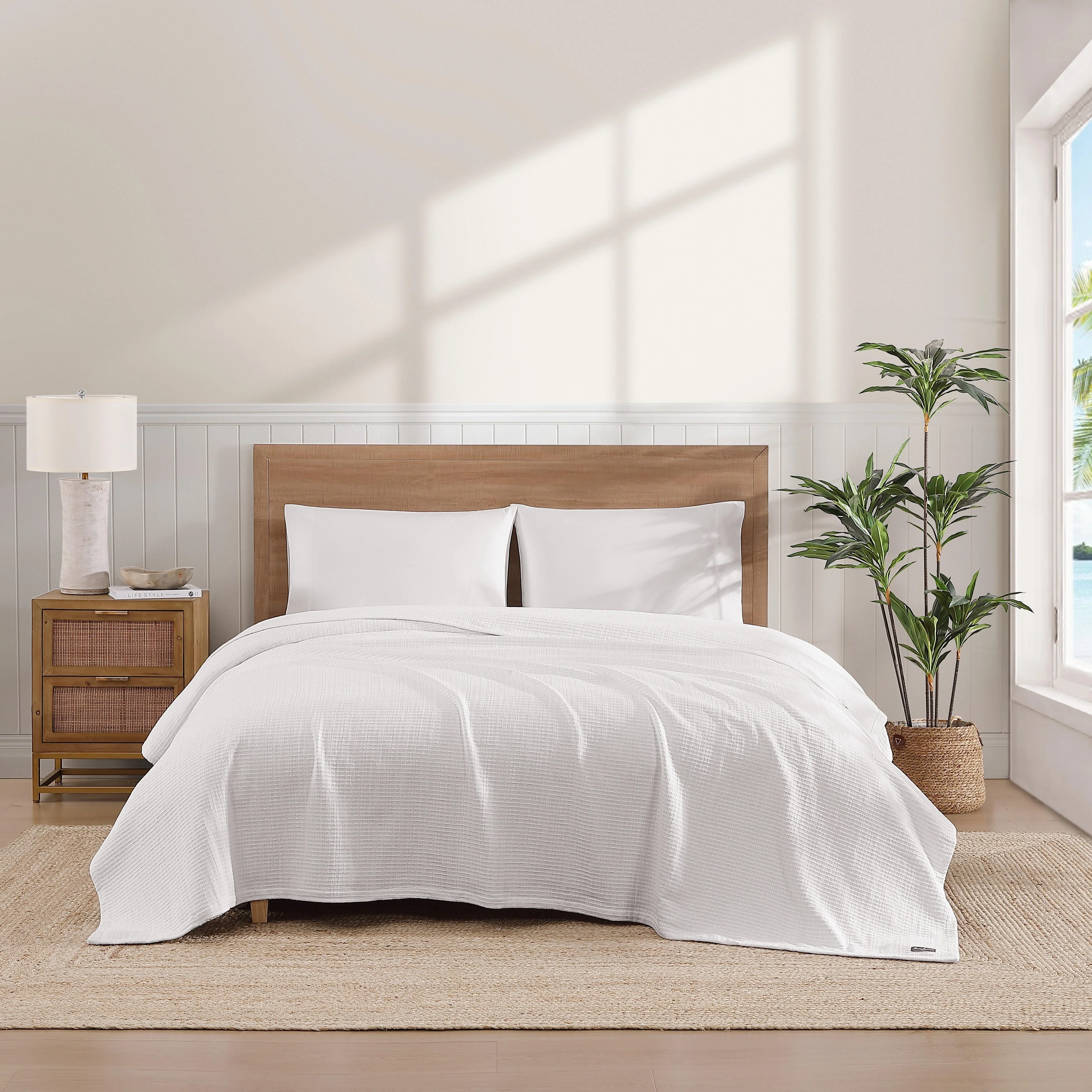 Tommy Bahama Bamboo Woven Yarn Dyed Cotton Reversible Blanket