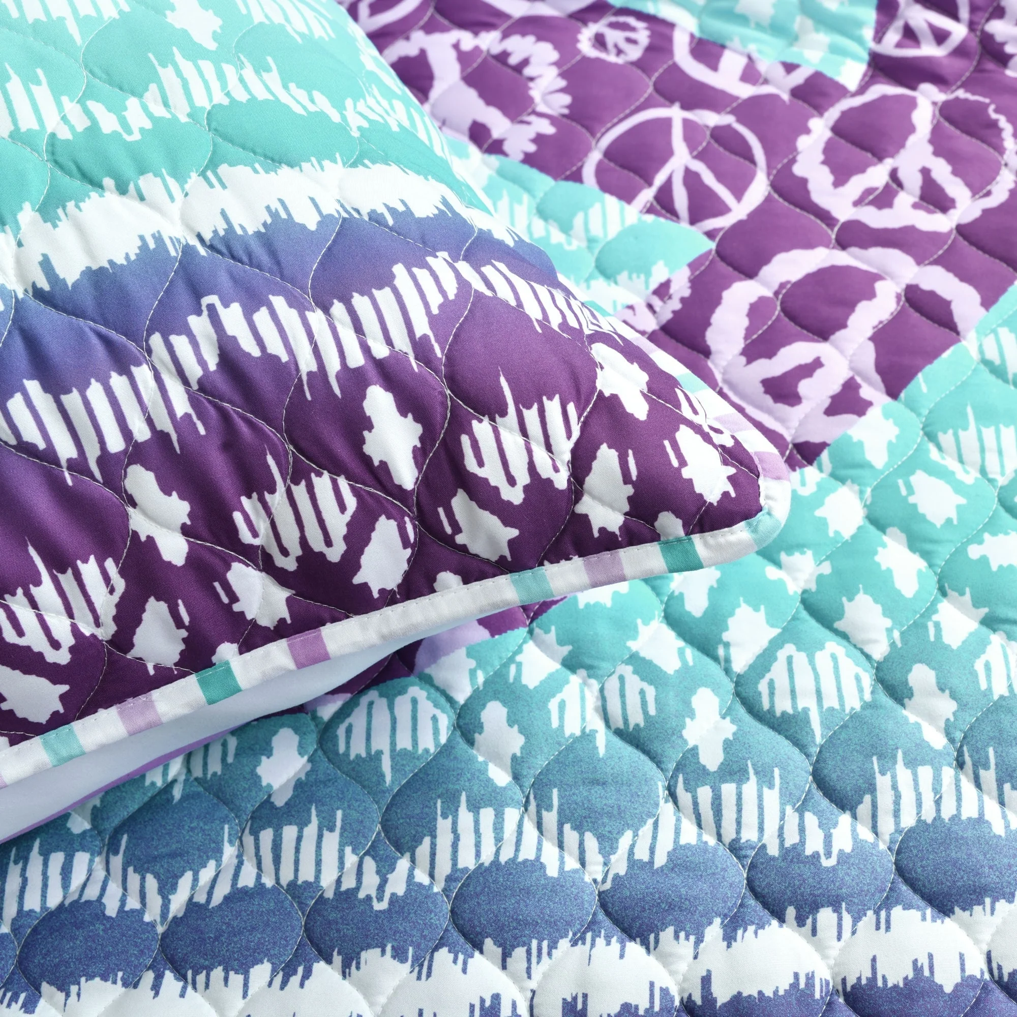 Lush Decor Peace Ombre Reversible Quilt Set