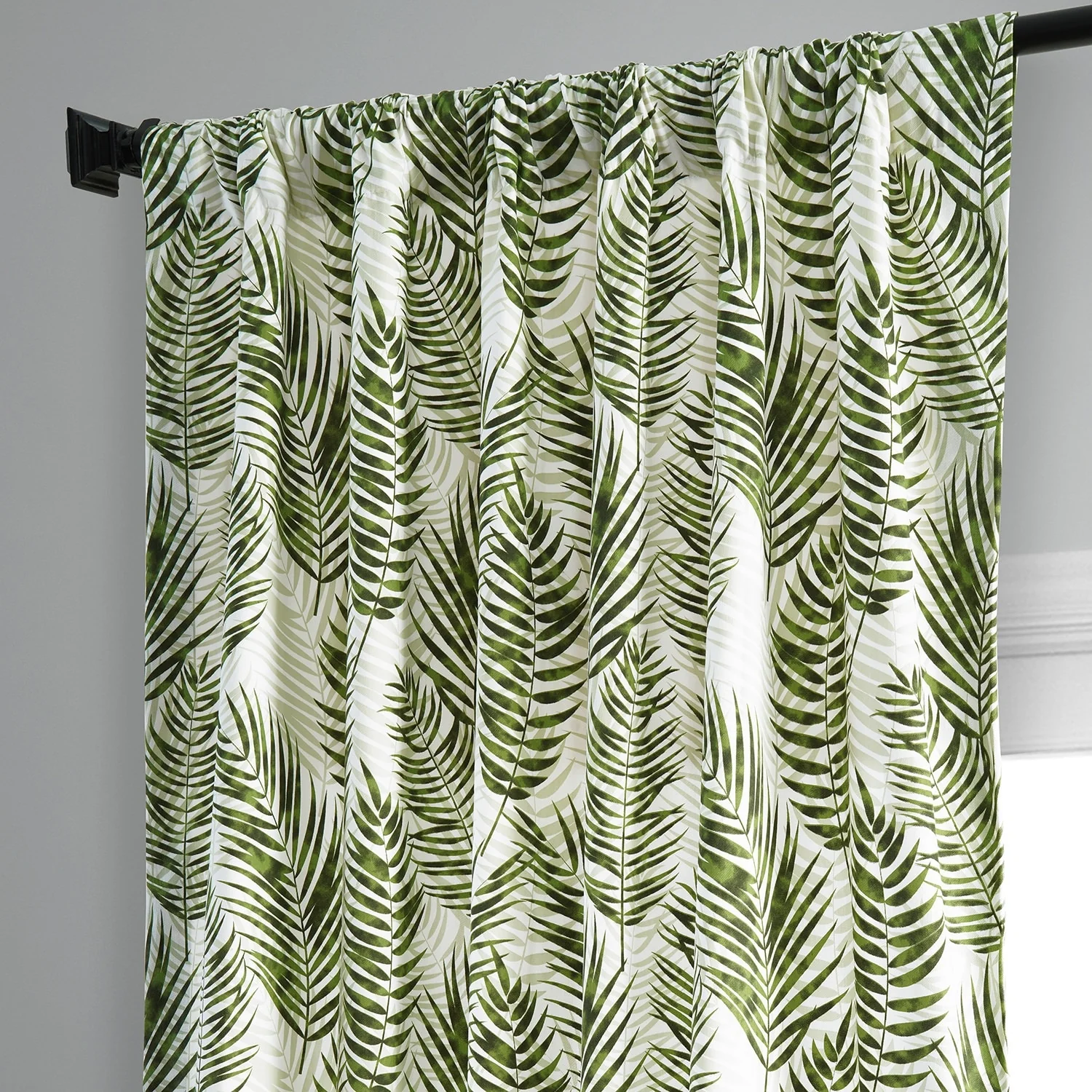 Exclusive Fabrics Ginsberg Modern Botanical Printed Cotton Room Darkening Curtains - Single Panel (1 Panel)