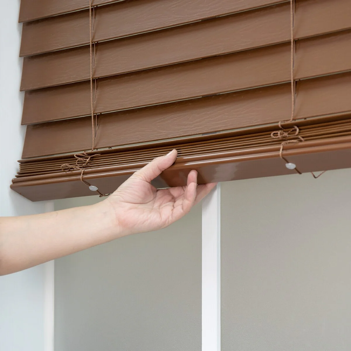 Regal Estate 48-inch Dark Oak Cordless Faux Wood Blind