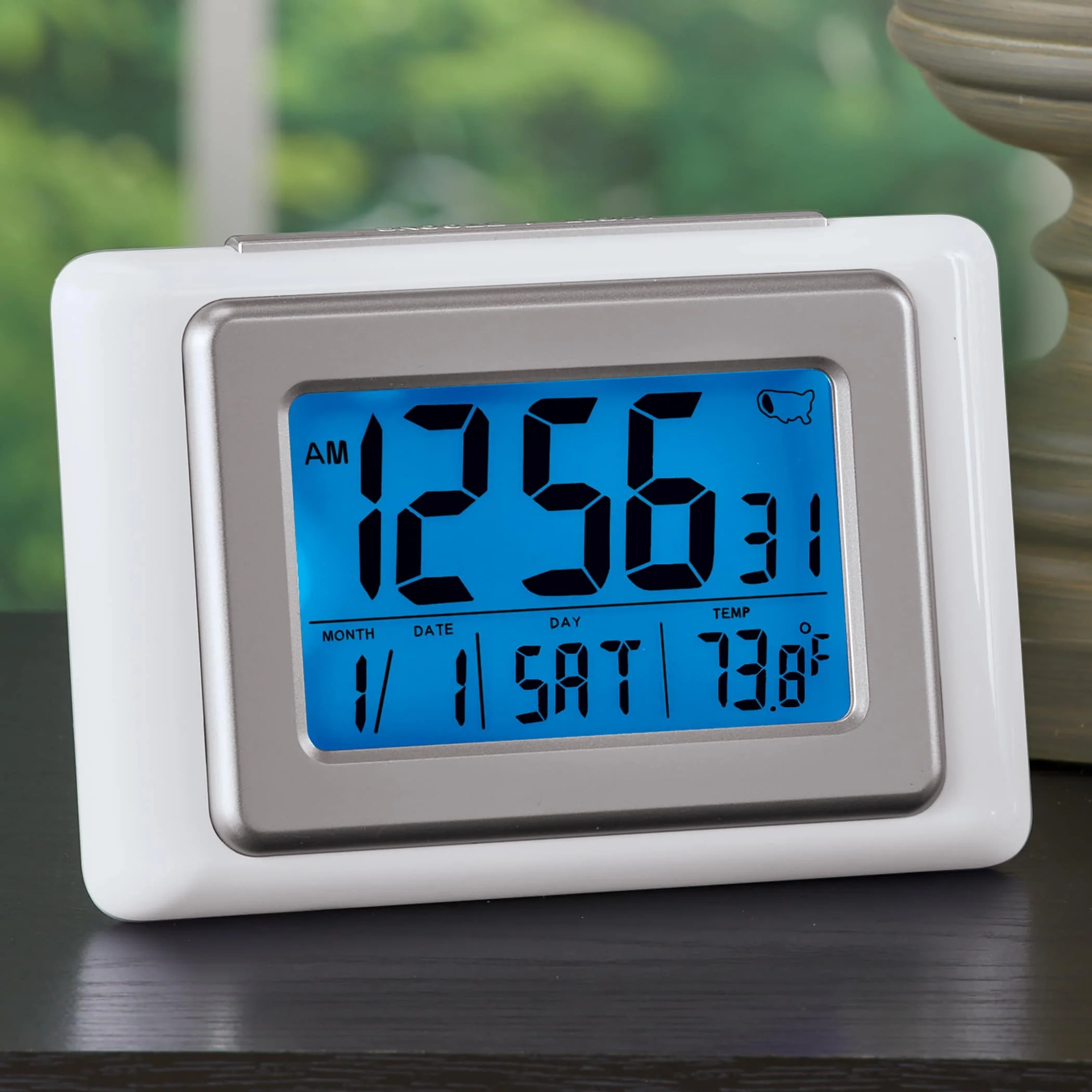 Atomic Radio-Controlled Digital Alarm Clock - 5.67 x 3.82 x 2.24
