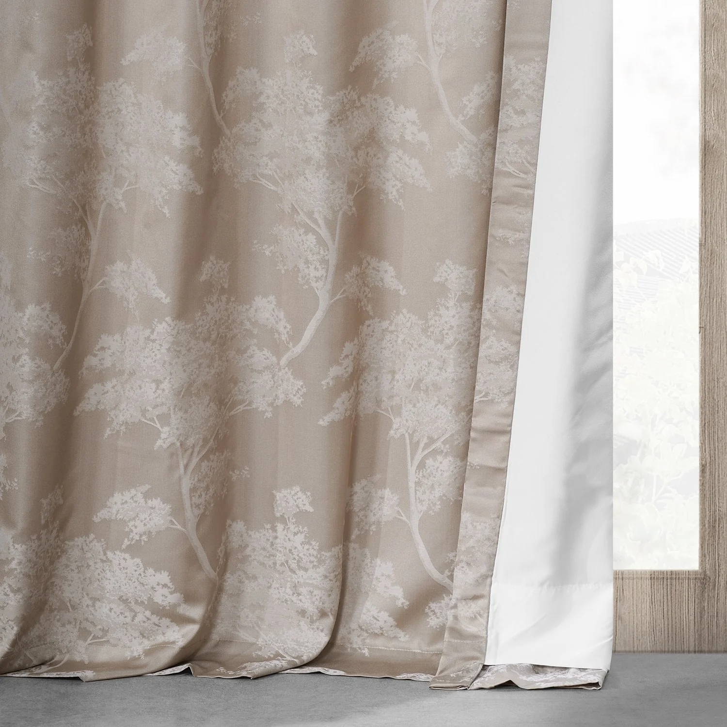Exclusive Fabrics Sequoia Faux Silk Jacquard Curtain (1 Panel)