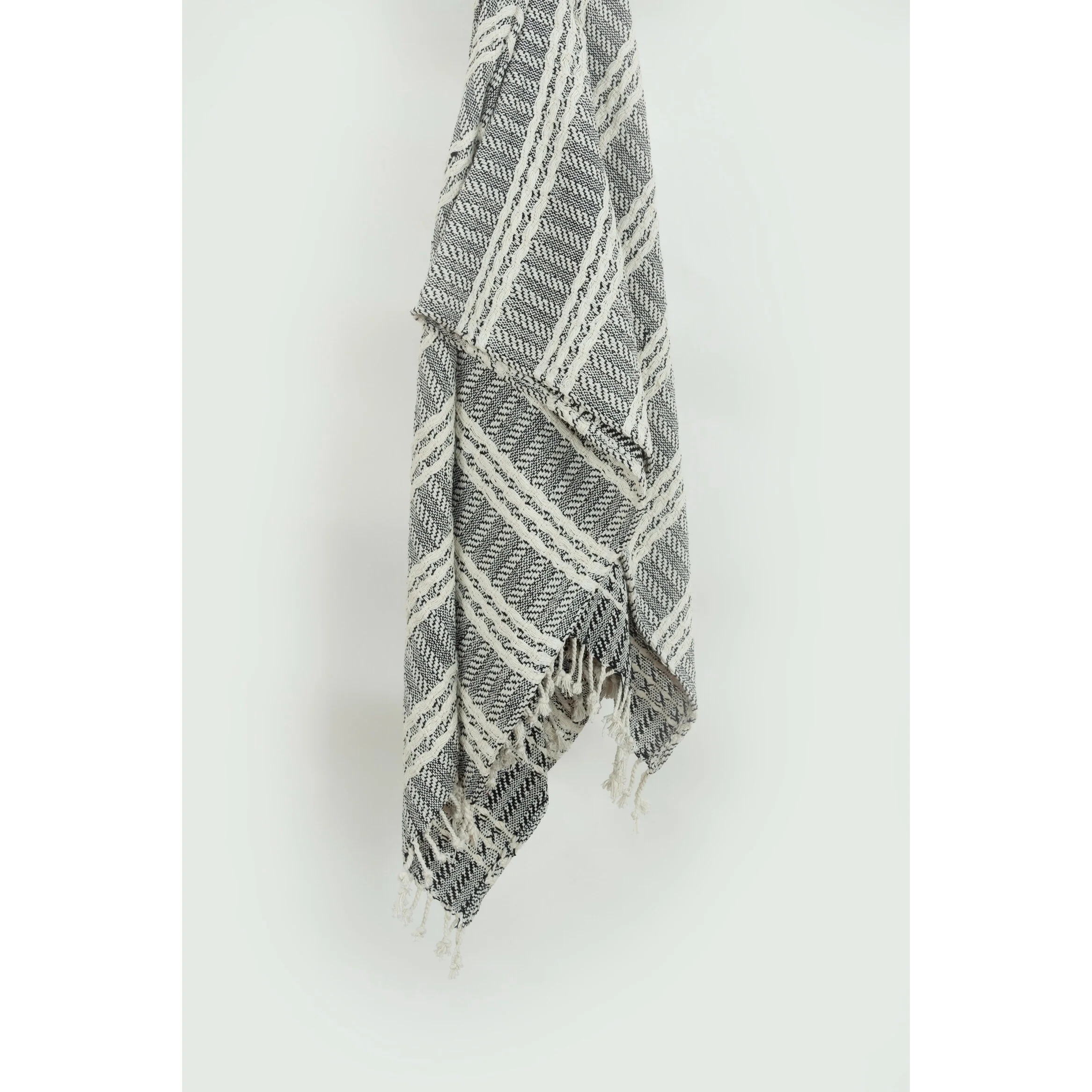 Rizzy Home Hand-made Modern Striped Throw Blanket