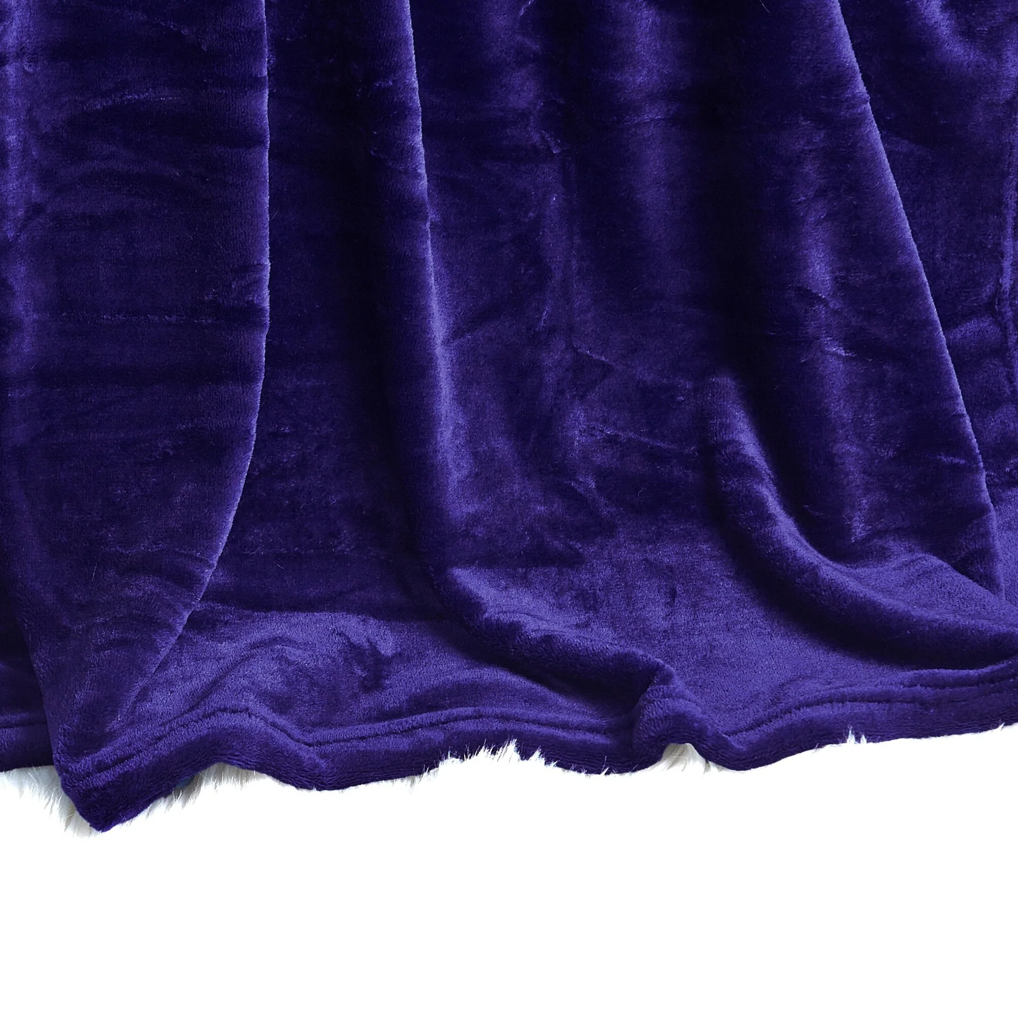 Christmas Solid Flannel Fleece Throw Blanket