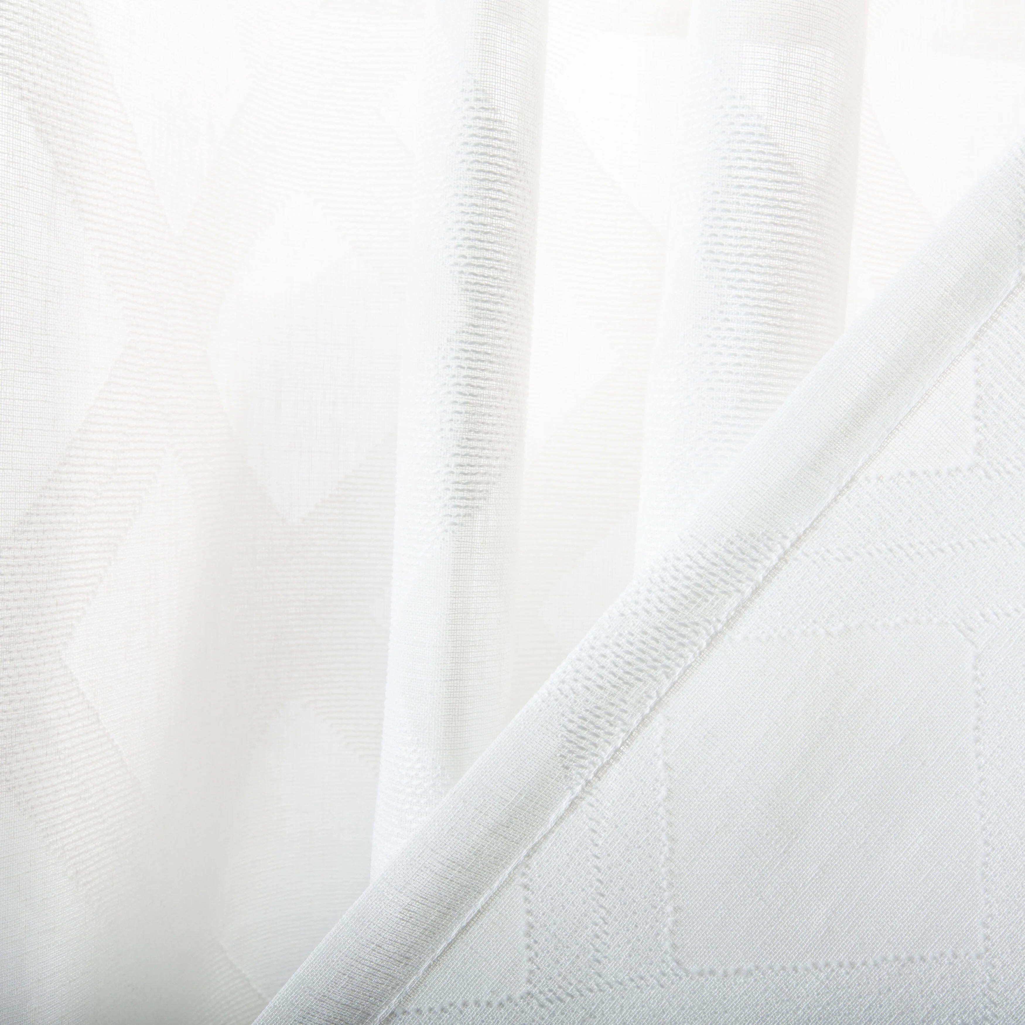 SAFAVIEH Mirtha Sheer Window Curtain Panel