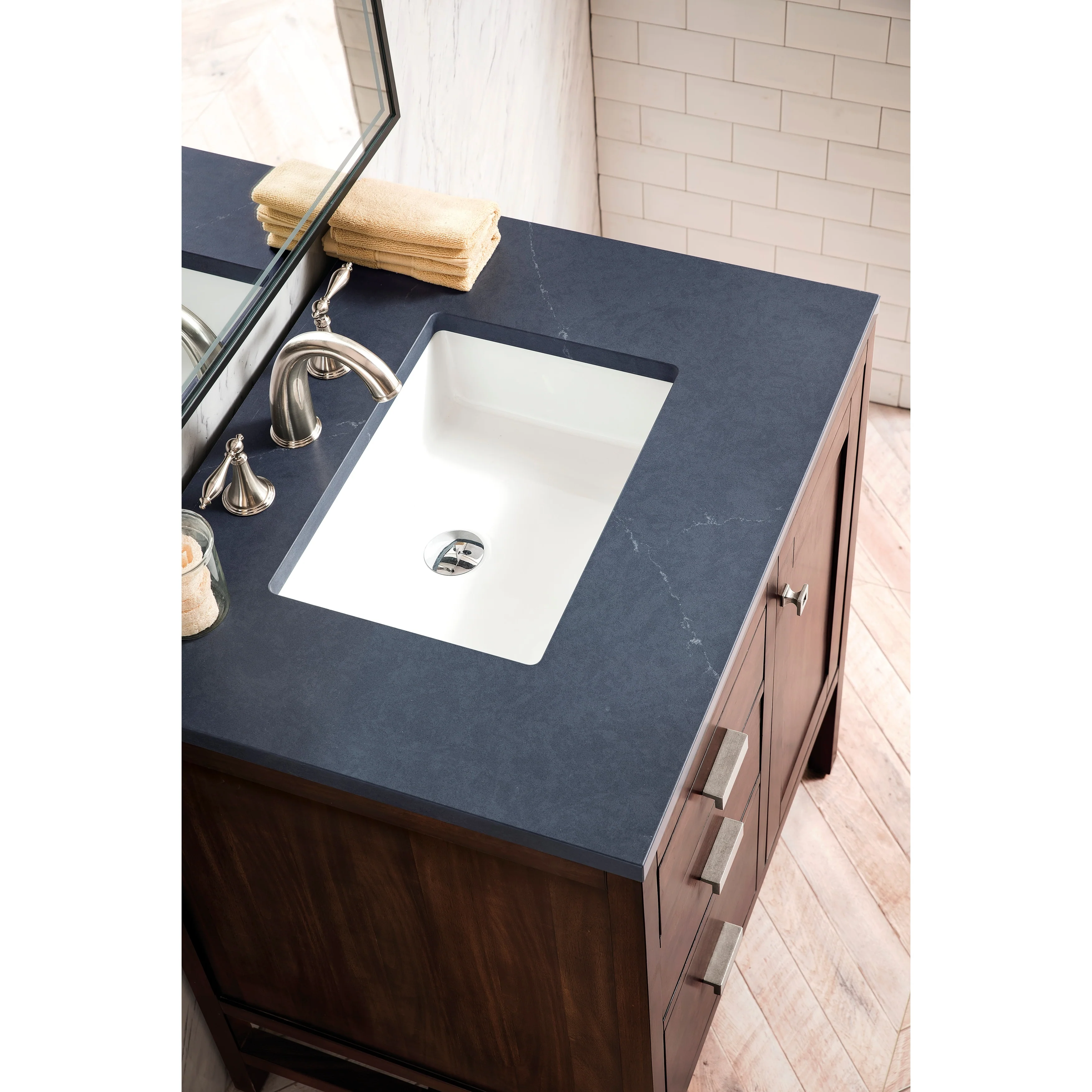 James Martin Vanities Addison 30