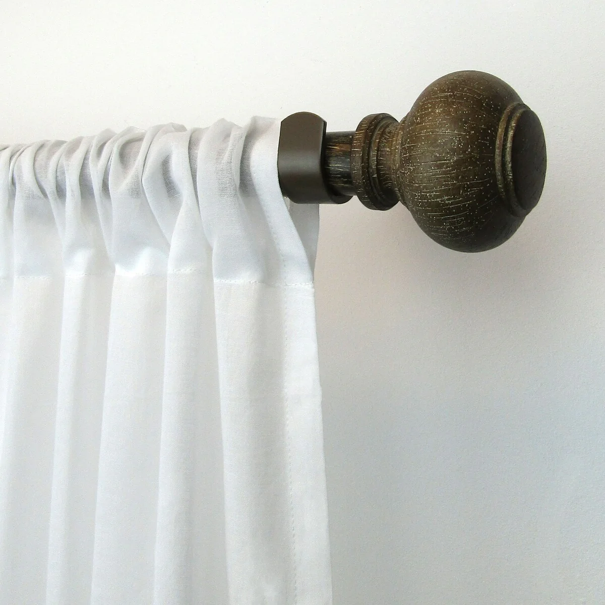 Rhinebeck Rustic Faux Wood 1