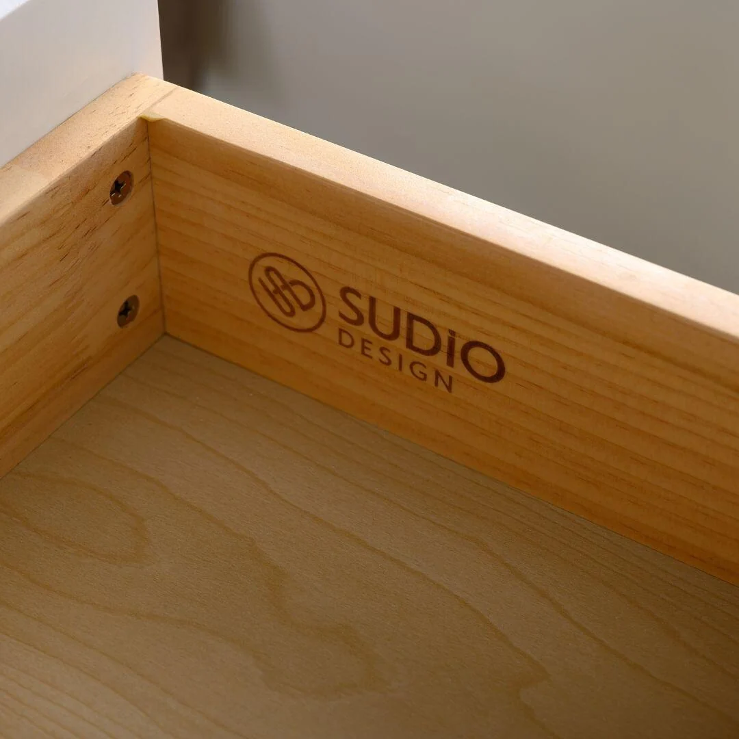 Sudio Design Thompson 72