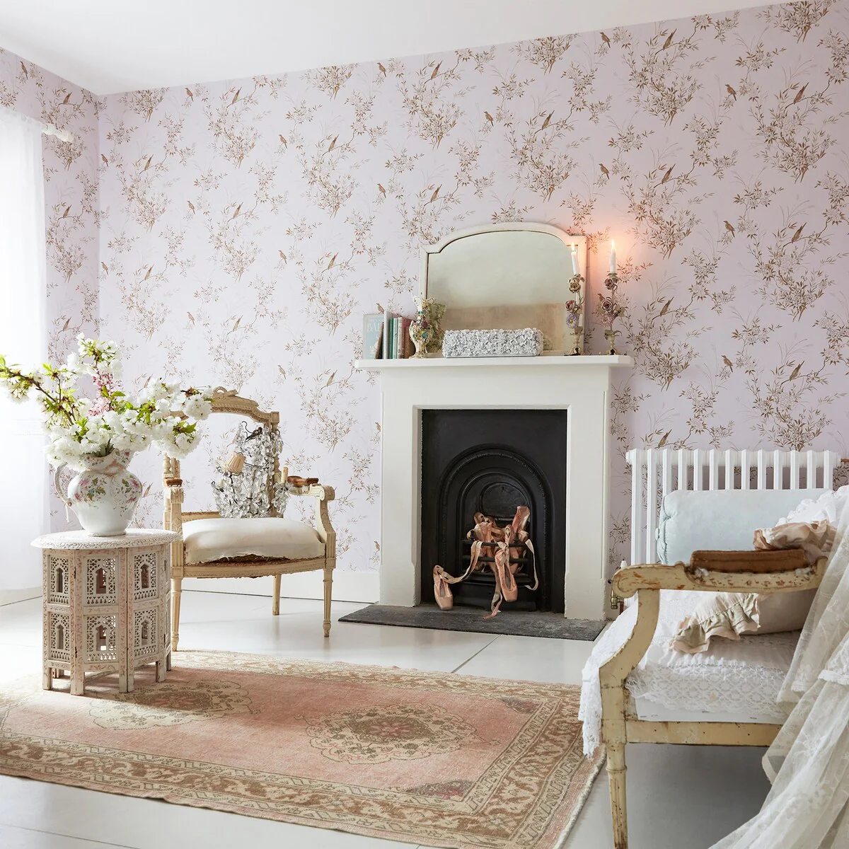 Shabby Chic by Rachel Ashwell Bird Chinoiserie Pink Gold Wallpaper
