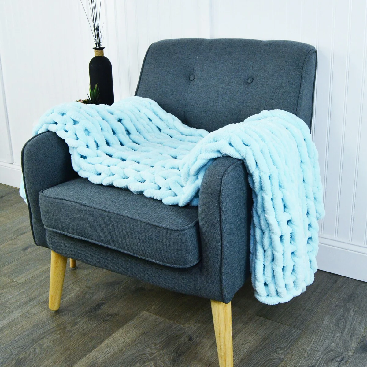 Donna Sharp's Chunky Chenille Throw