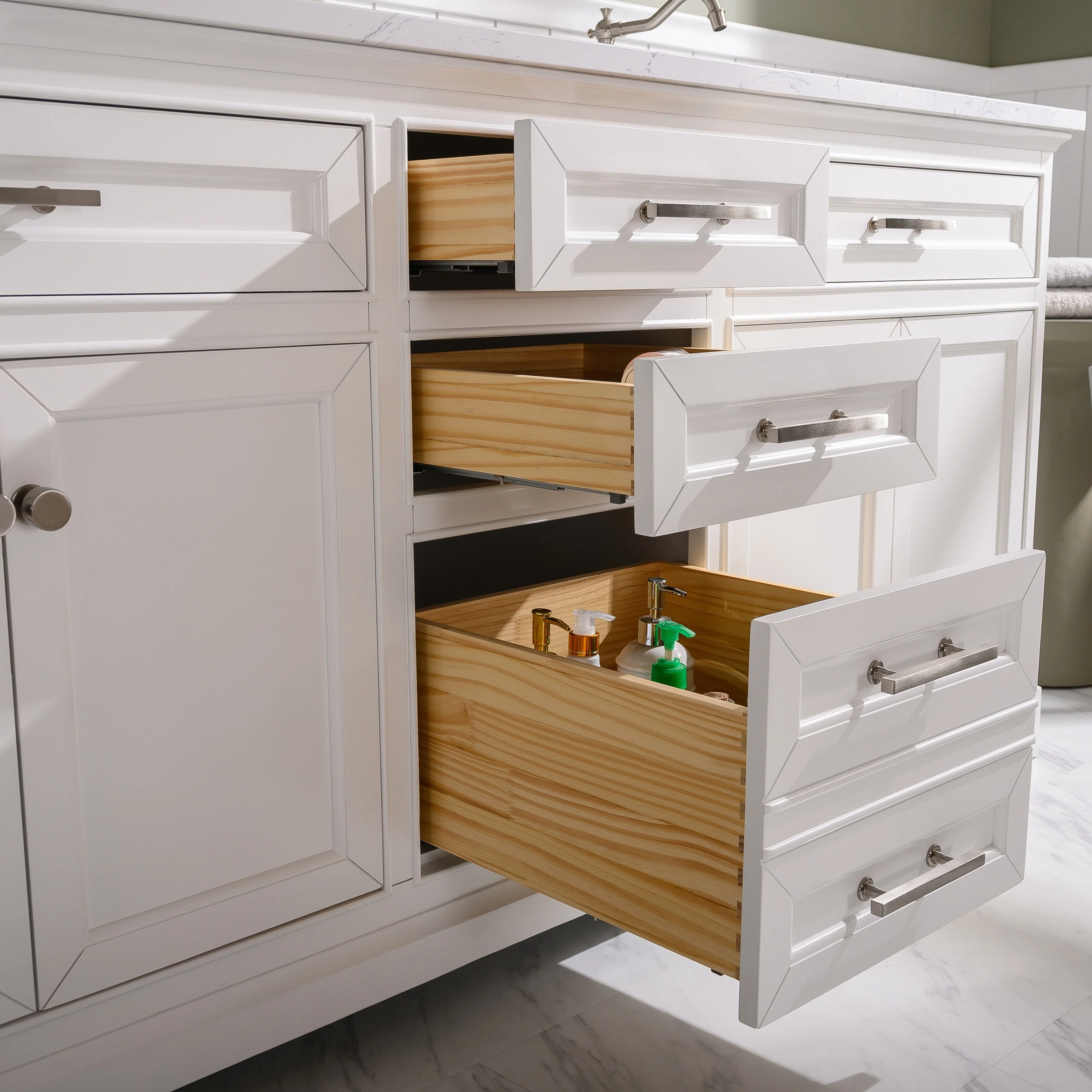 Sudio Design Thompson 72