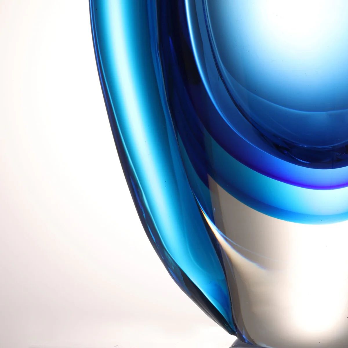 Luxury Lane Hand Blown Sommerso Oval Art Glass Vase 8.5-10 inch tall