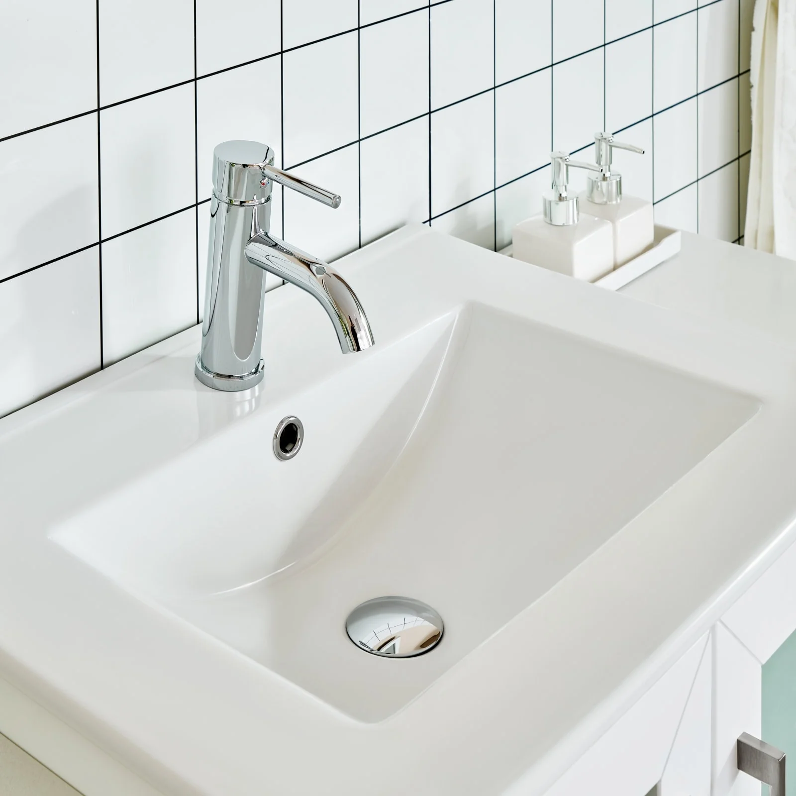 Vanity Art 24-Inch Single Sink Bathroom Vanity Set 2 Drawers, 1 Cabinet, 1 Shelf, Soft-Closing Doors with Free Mirror