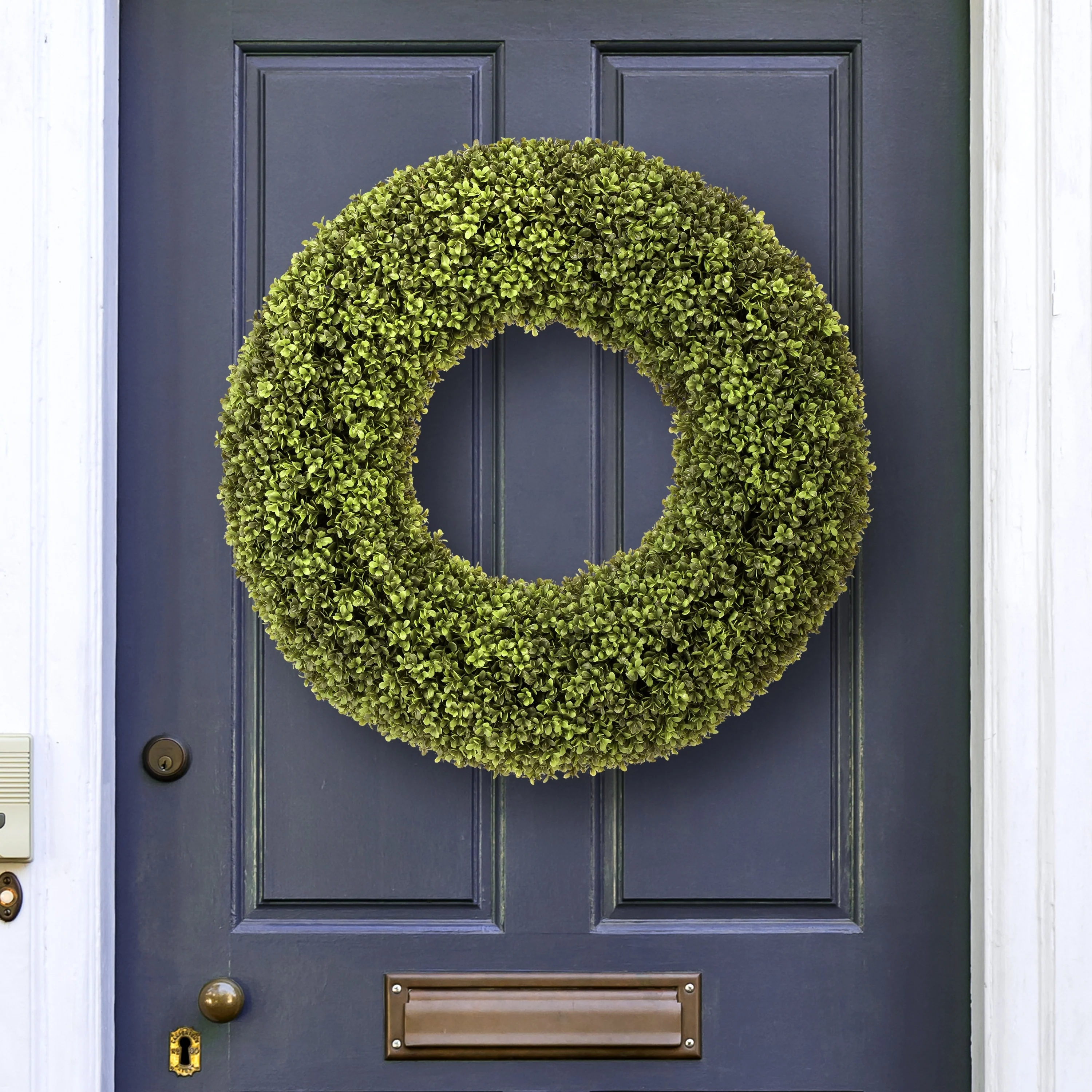 Spring Boxwood Wreath 28